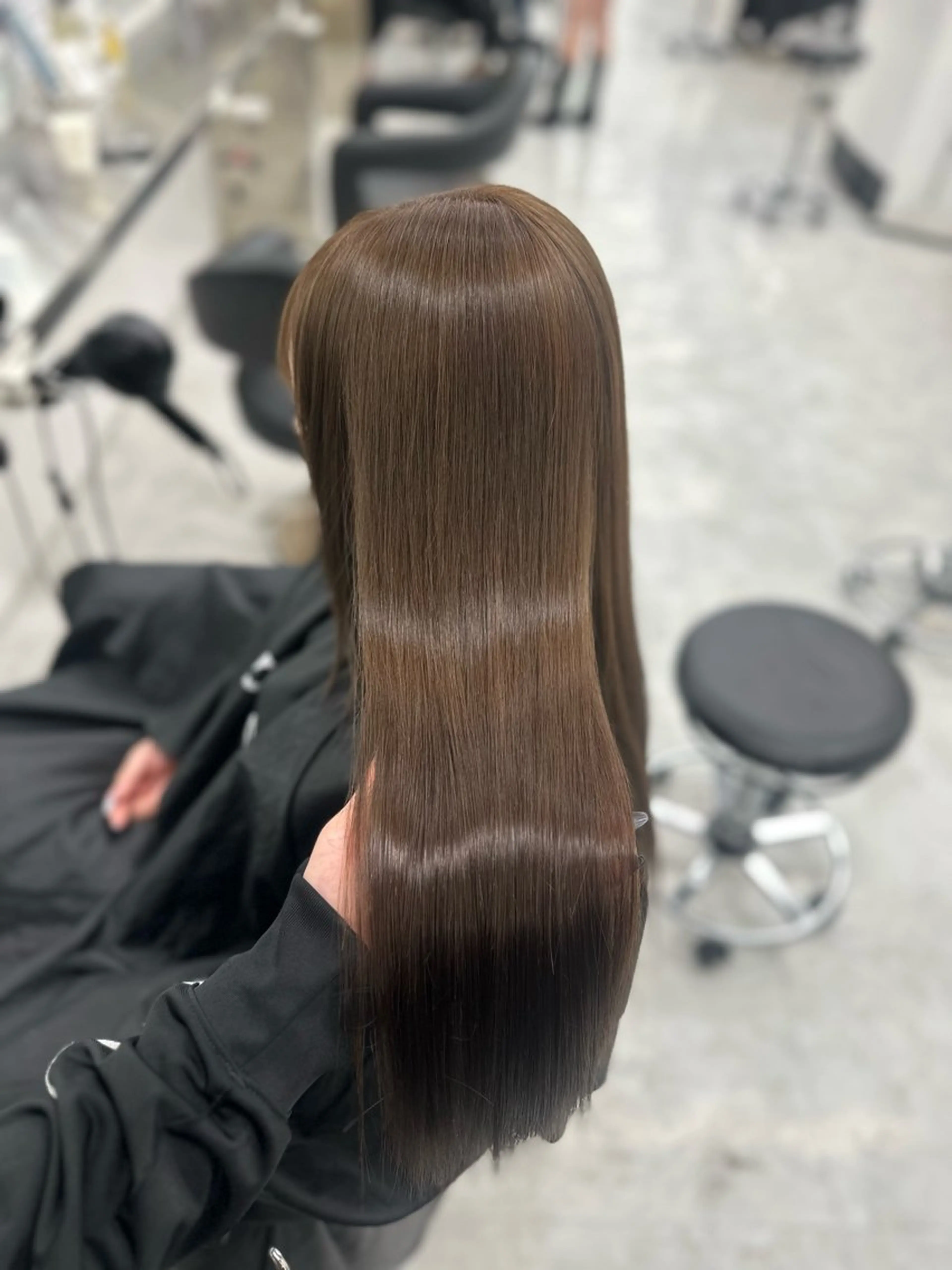 ロング カラー 上品モテヘア🩶 karen🩶のヘアスタイル