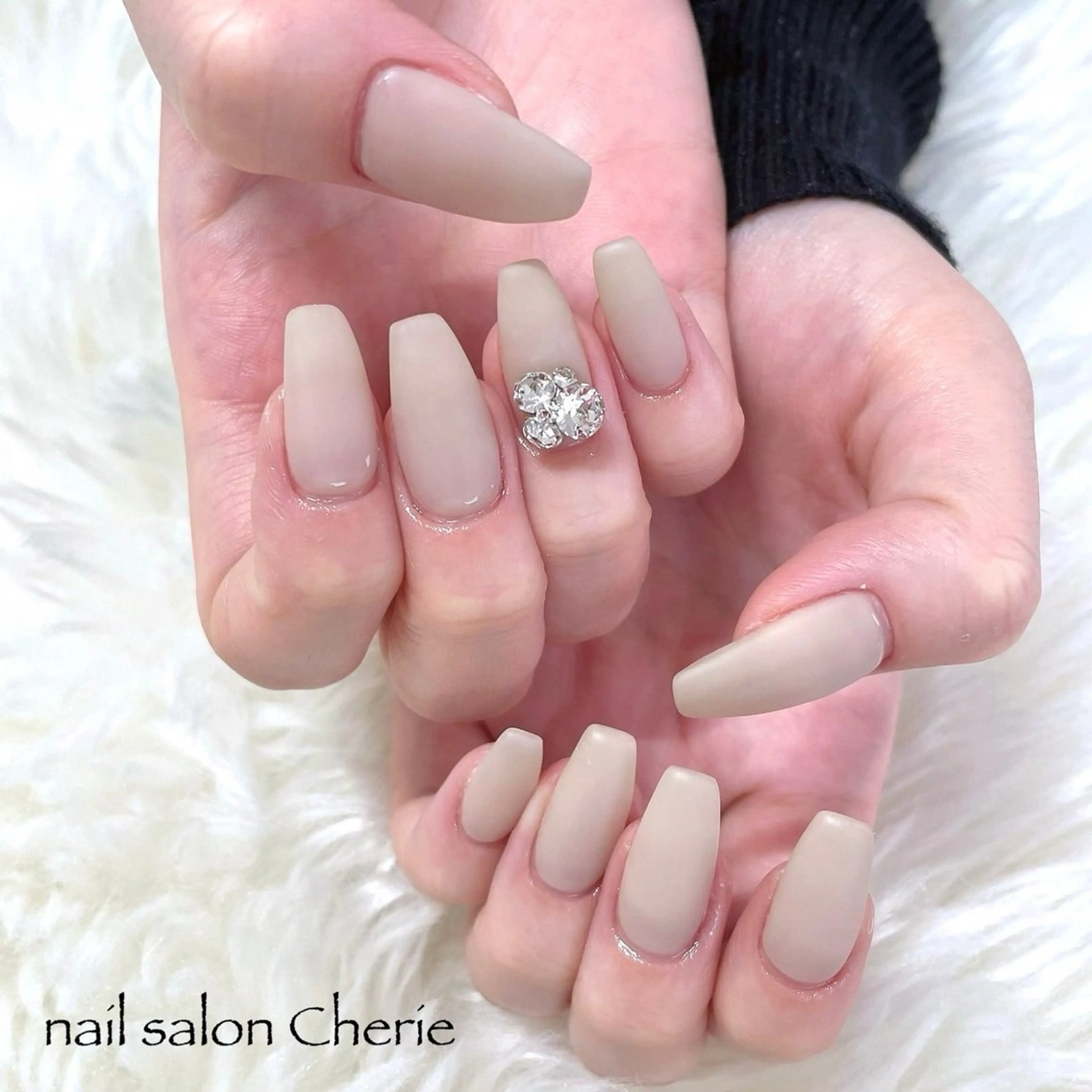 ネイル マットネイル ハンドネイル nail salon Cherieのネイルデザイン