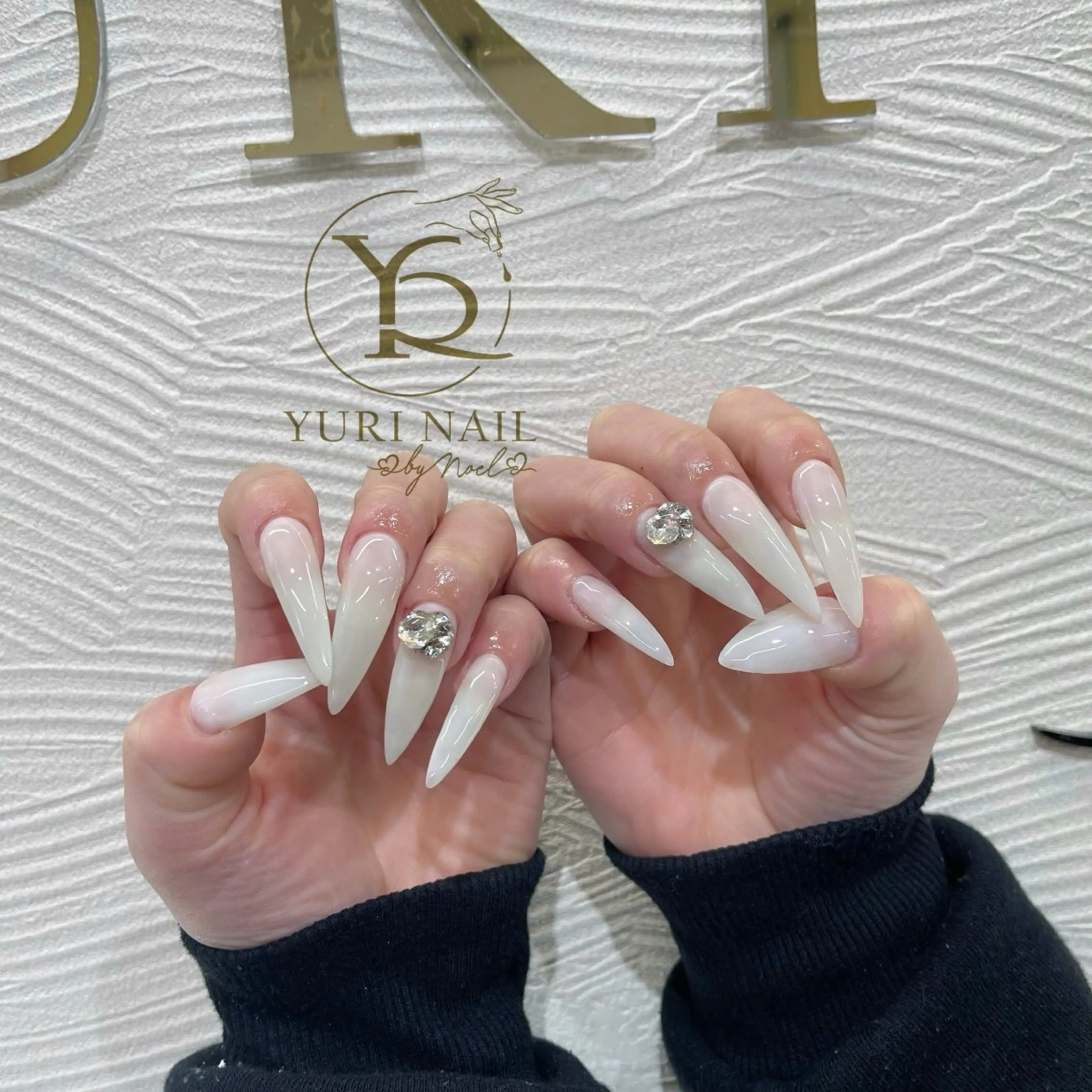 ネイル チークネイル フットネイル フレンチネイル グラデーション キラキラネイル ハンドネイル フットネイル YURI Nail Funabashiのネイルデザイン