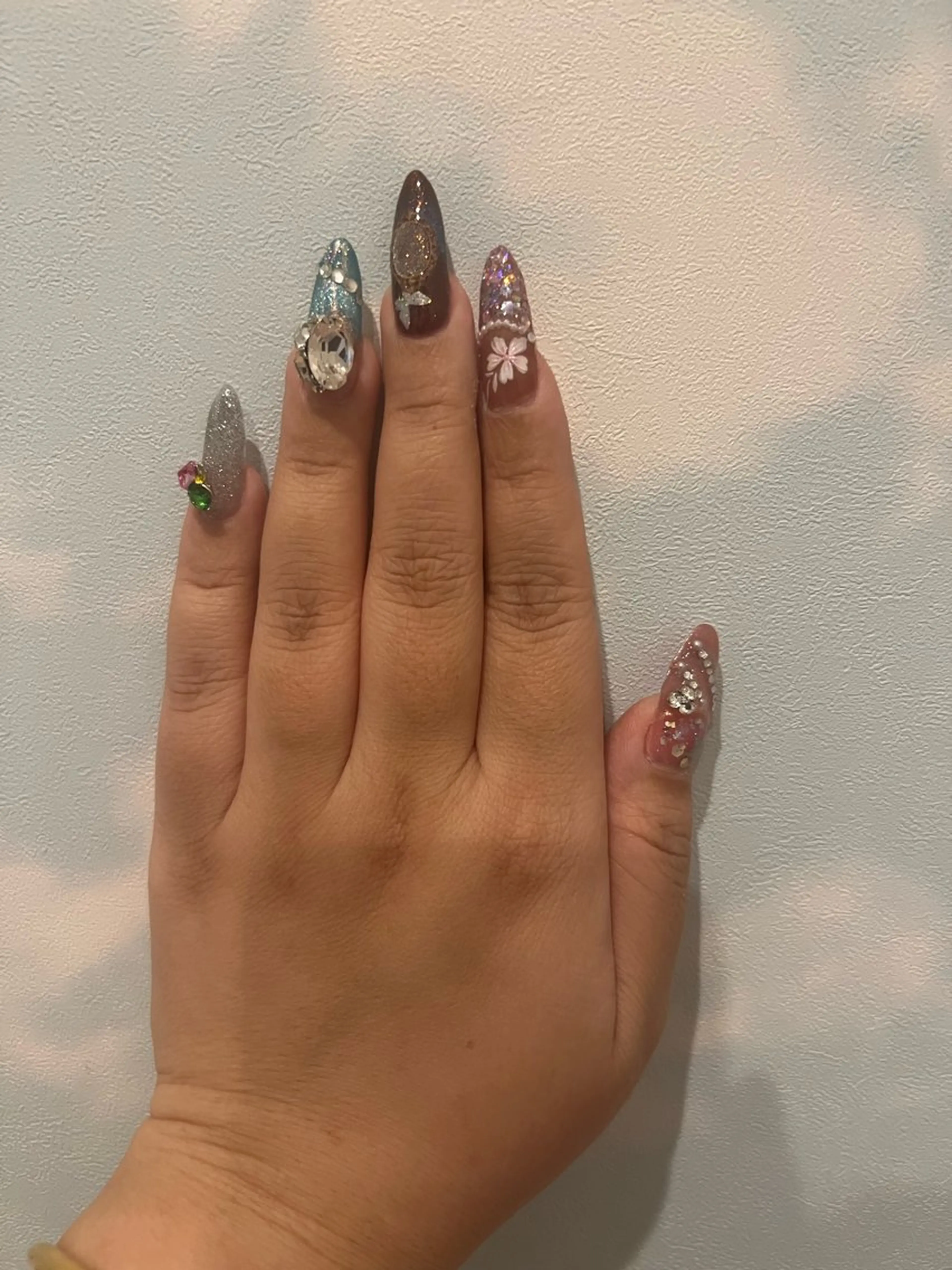 ネイル 君美ネイル所属・南田 リジュンのネイルデザイン