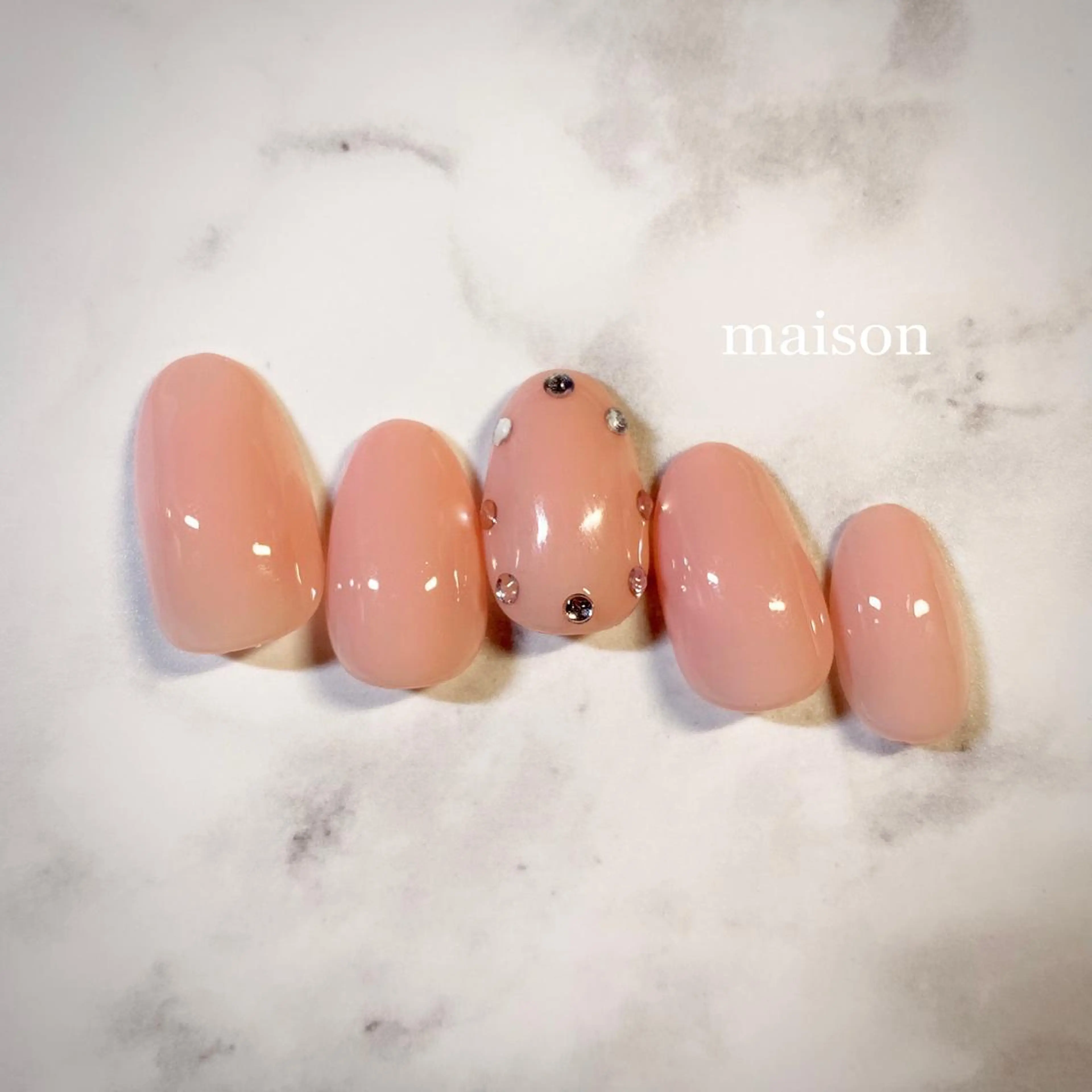 ネイル ワンカラーネイル ハンドネイル ISHIHARA KANAのネイルデザイン