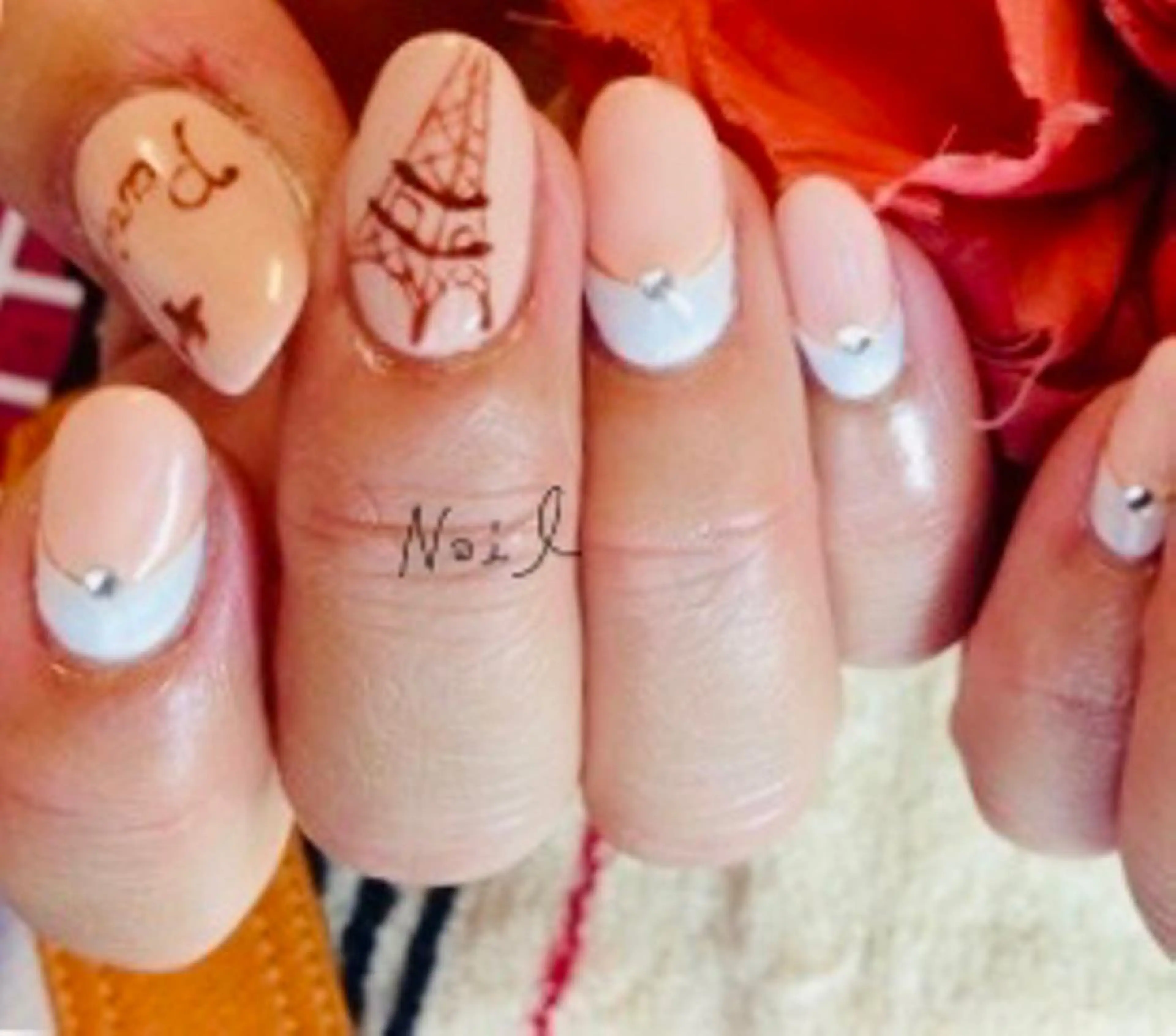 ネイル RURU nailのネイルデザイン