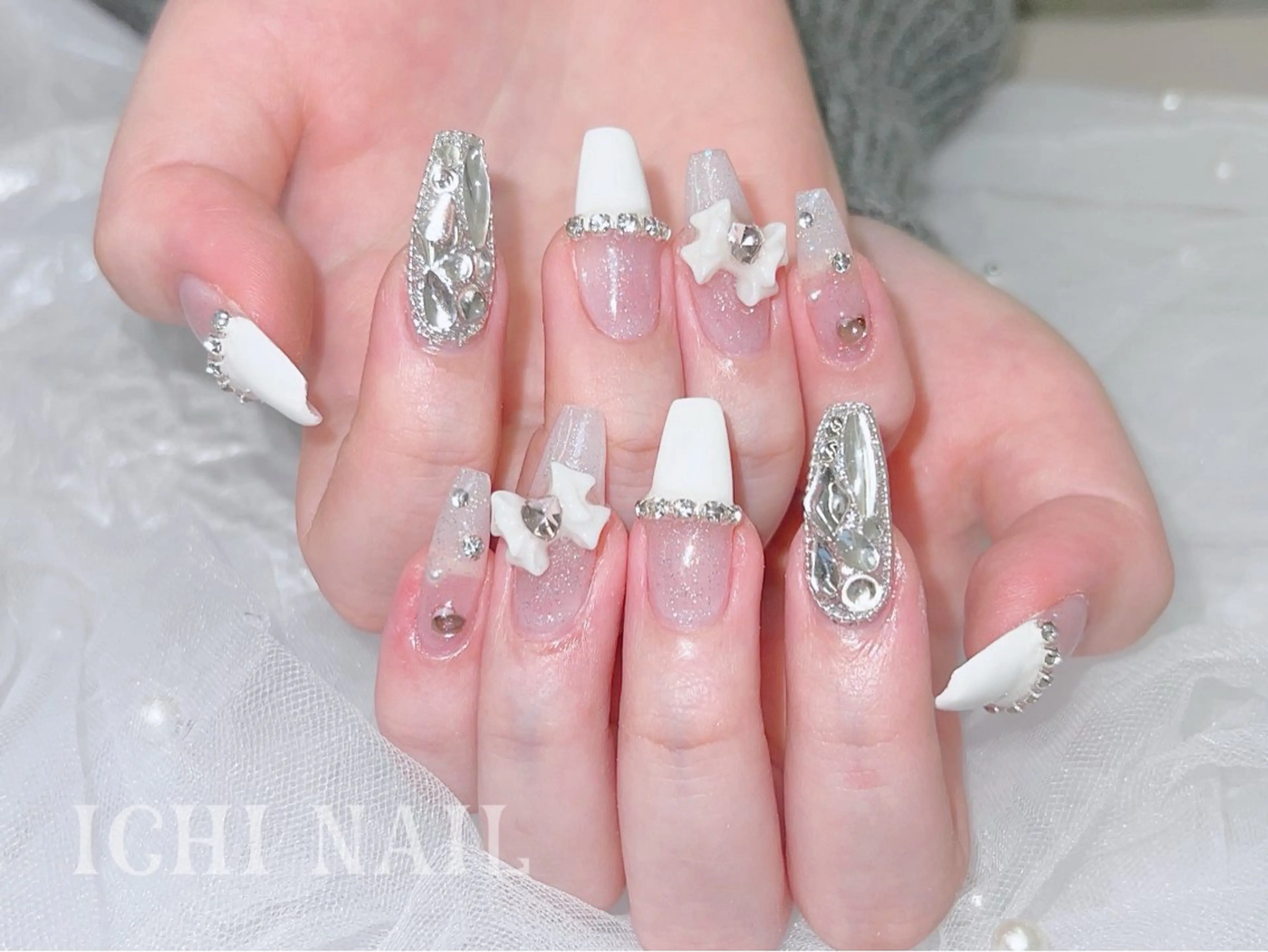 ネイル ハンドネイル 🧚🏻‍♀️ NOHA🎀のネイルデザイン