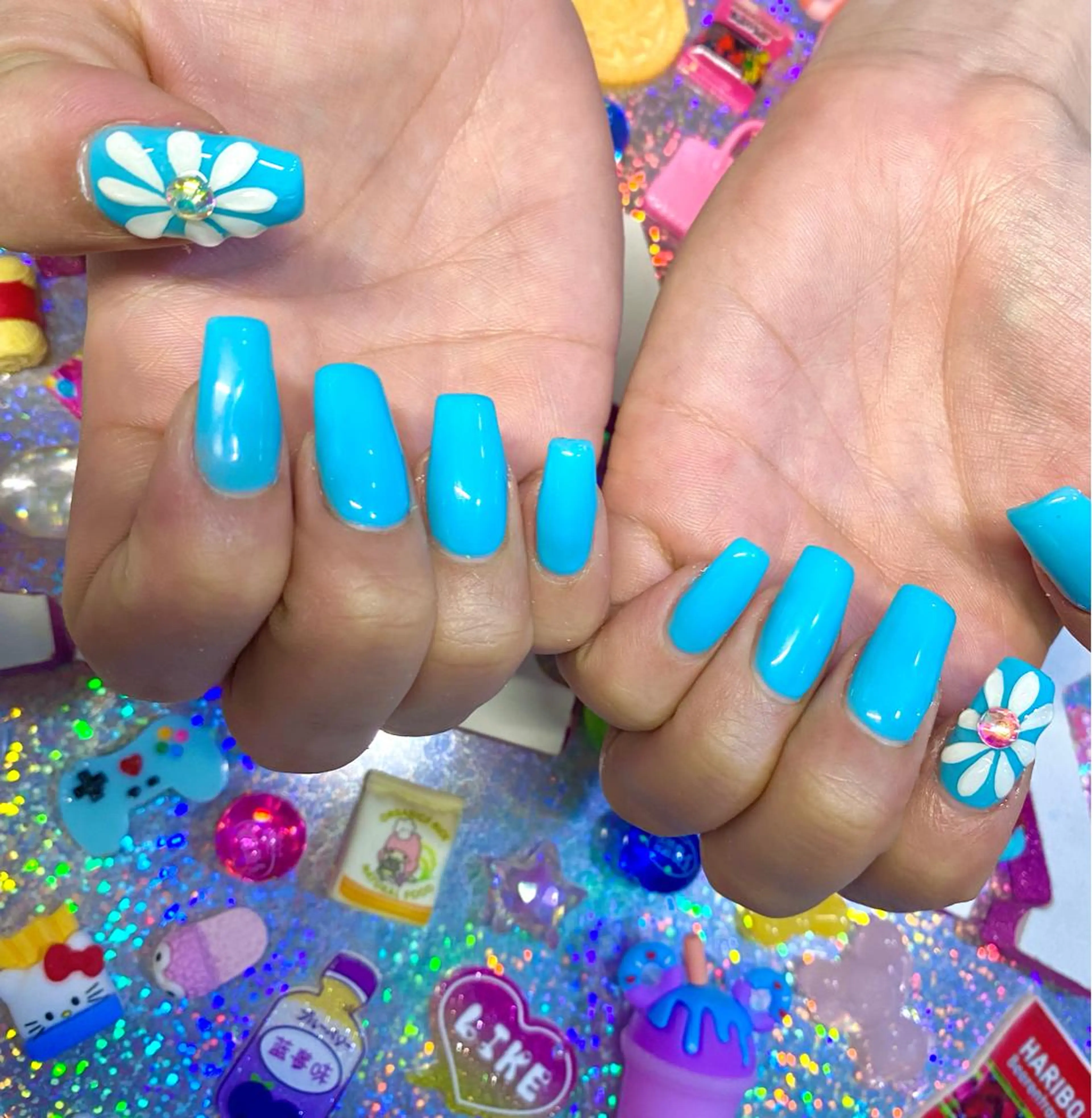 ネイル アートネイル クリアネイル ジェルネイル ニュアンスネイル オフィスネイル 8appy YUKITIN.Bのネイルデザイン