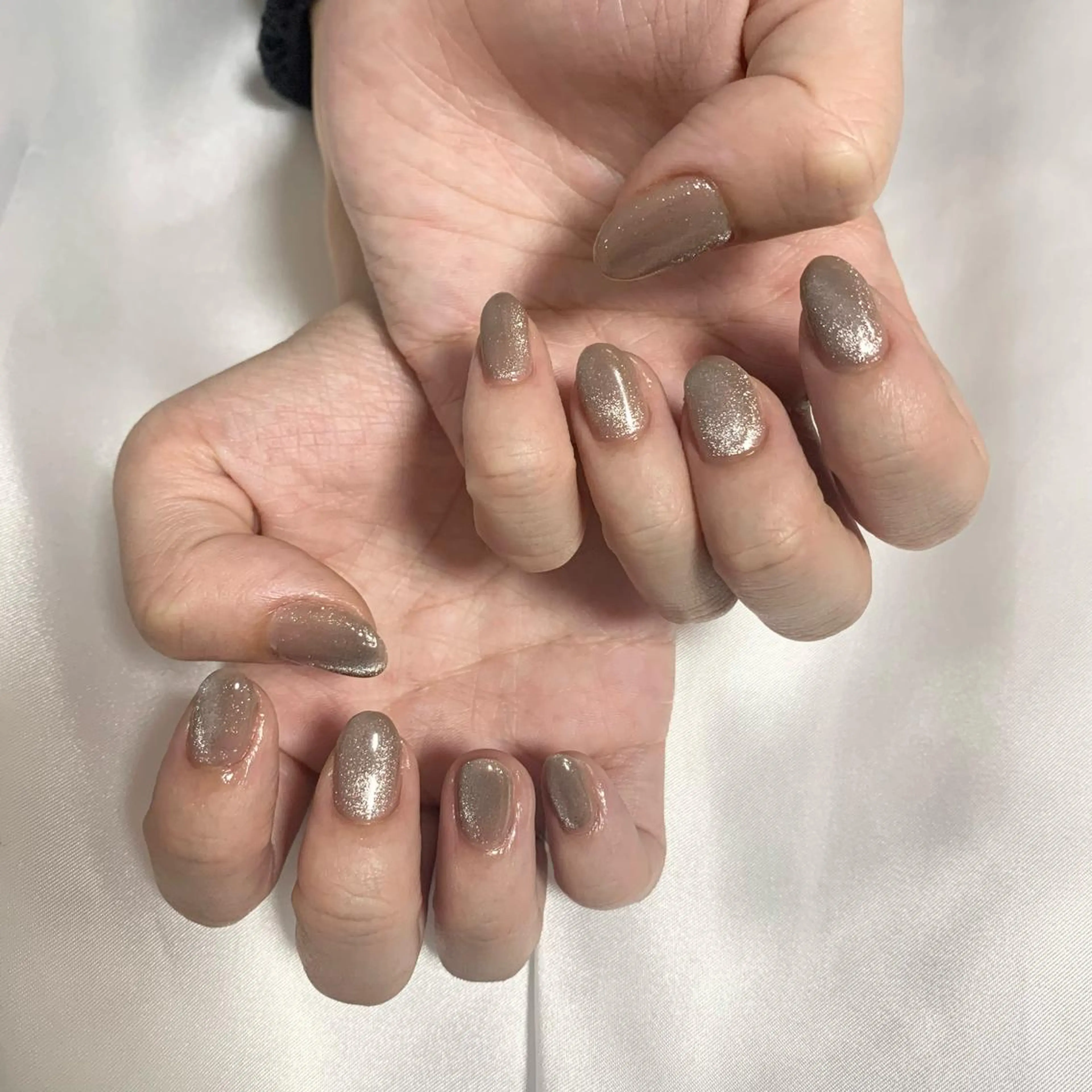 ネイル マグネットネイル ハンドネイル Lucid Fleur Amiのネイルデザイン