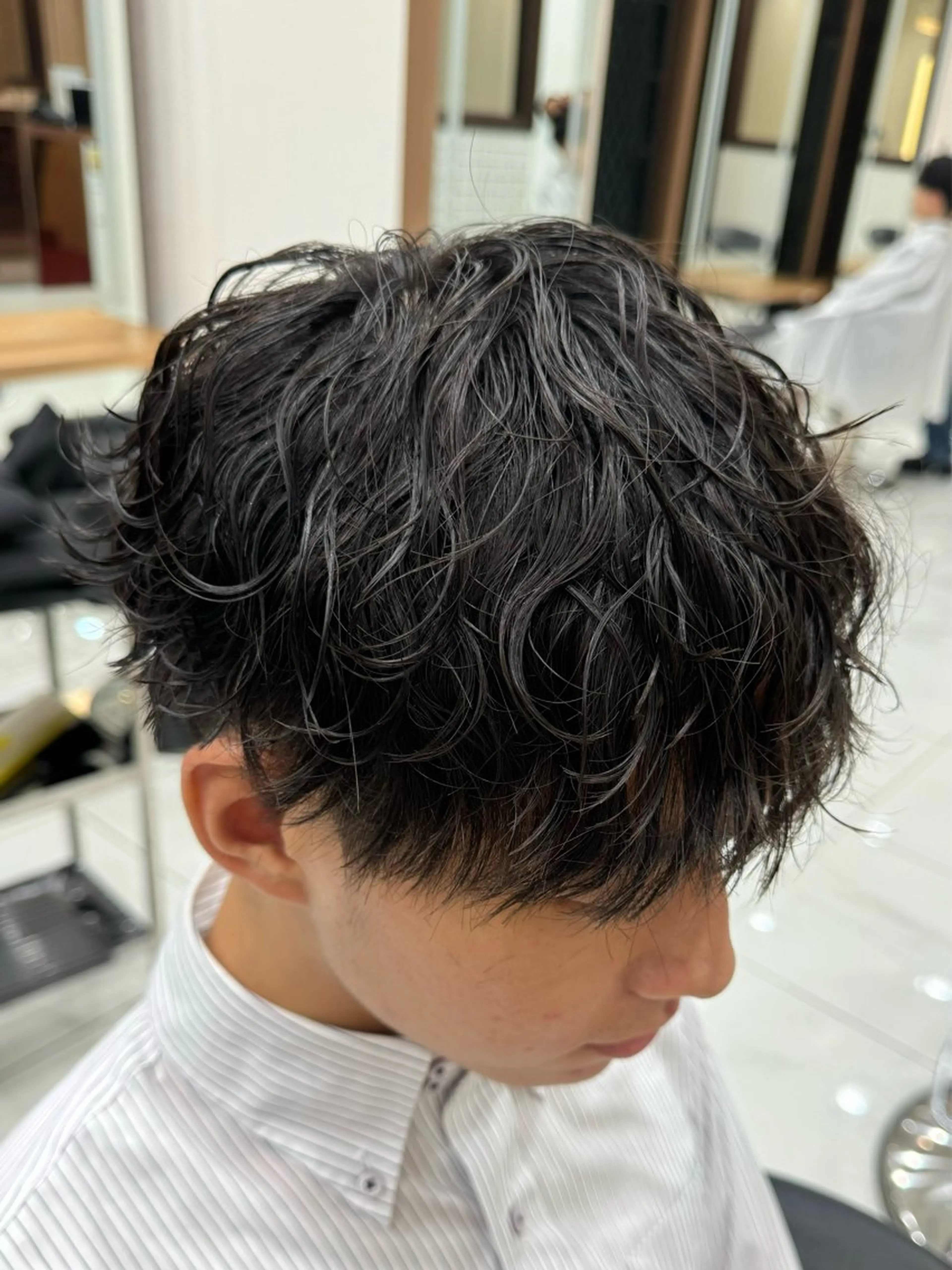 パーマ juri .のヘアスタイル