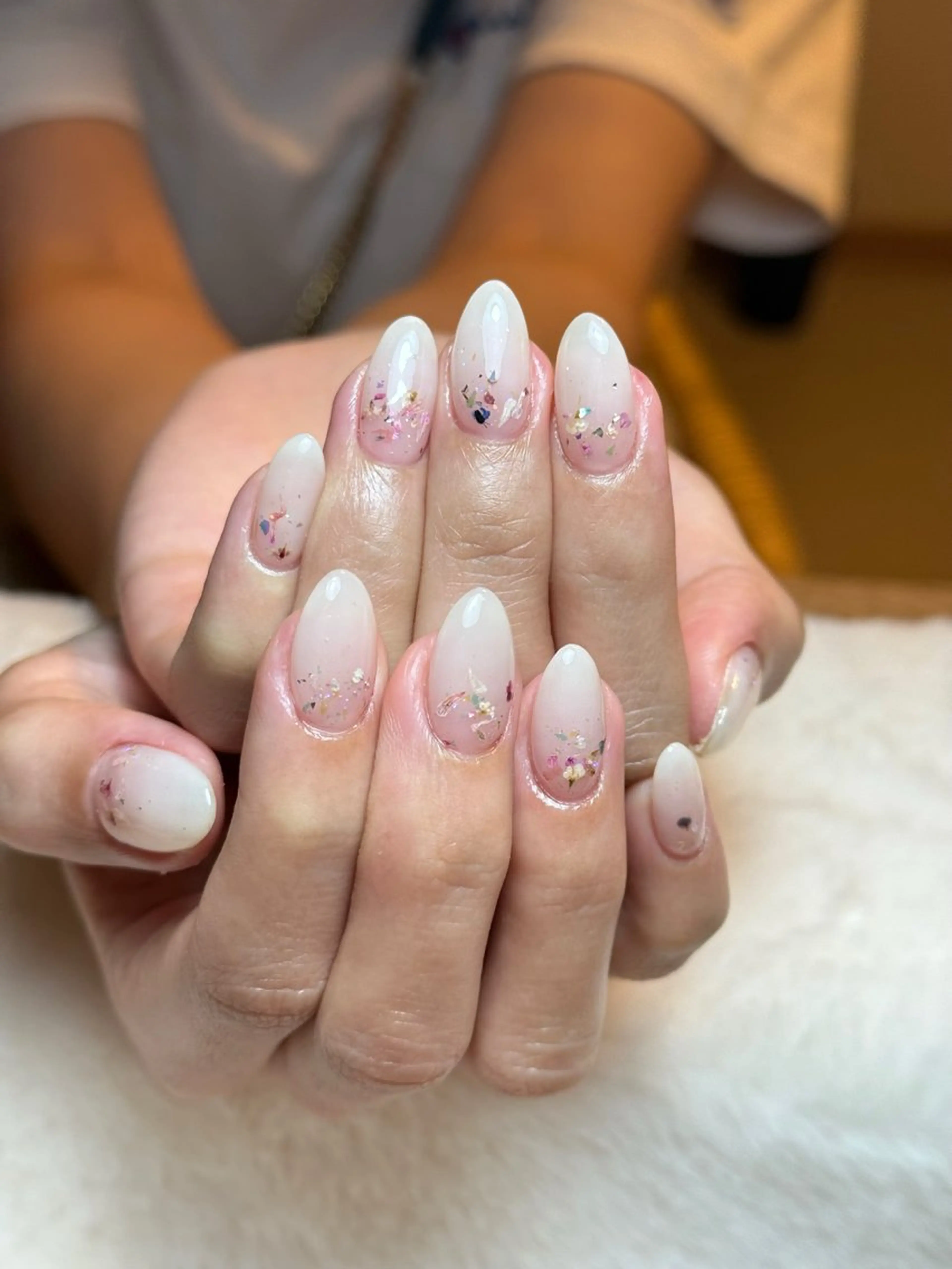 【人気】ミラー・グラデーションネイル（フィルイン対応）の写真