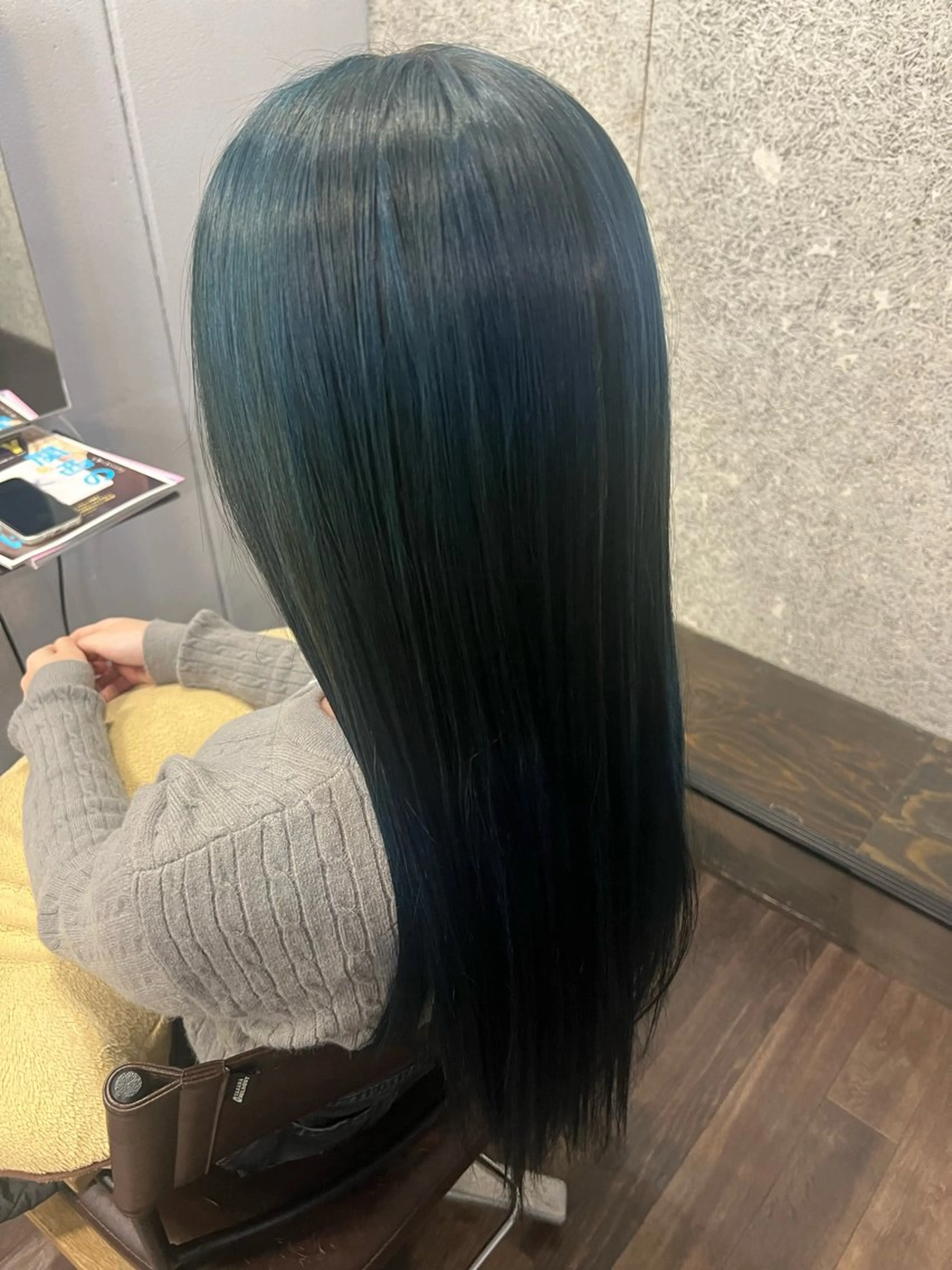 ロング カラー デザインカラー ハイライトカラー ハイトーンカラー ハイライト ヘアカラー terra🌈大久保 睦美のヘアスタイル