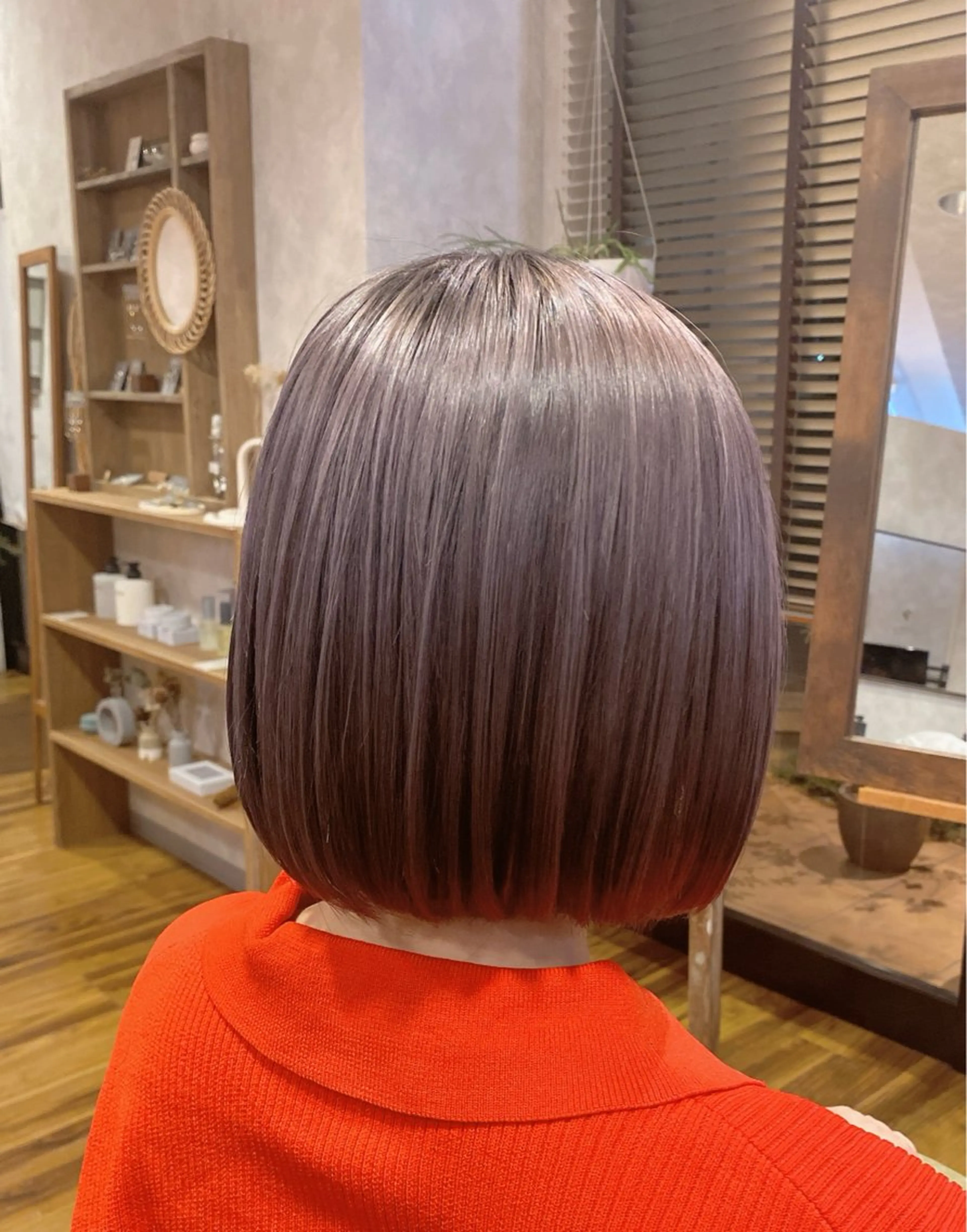 ショート カラー CROCHE クロッシュのヘアスタイル