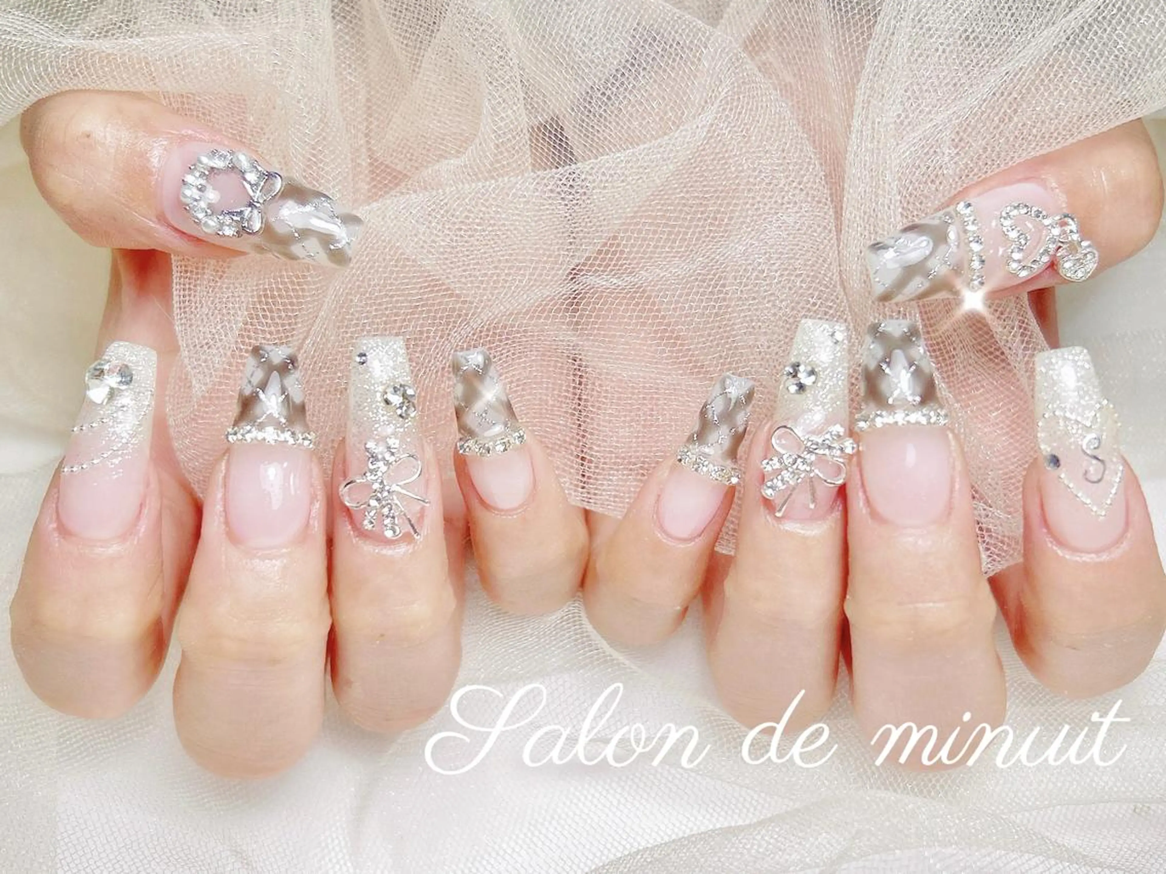 ネイル Momo 🤍のネイルデザイン