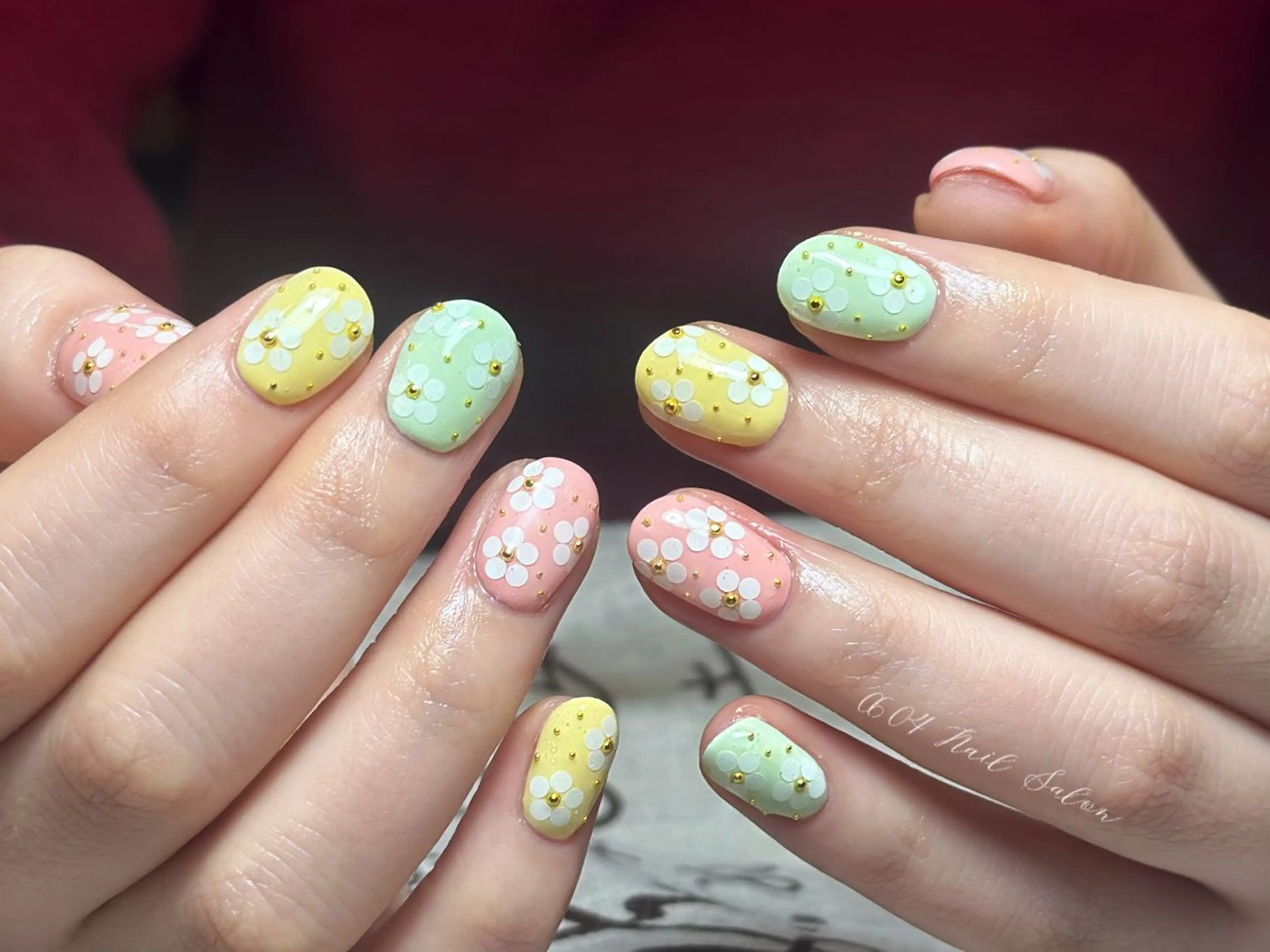 ネイル ishiro 🍂のネイルデザイン