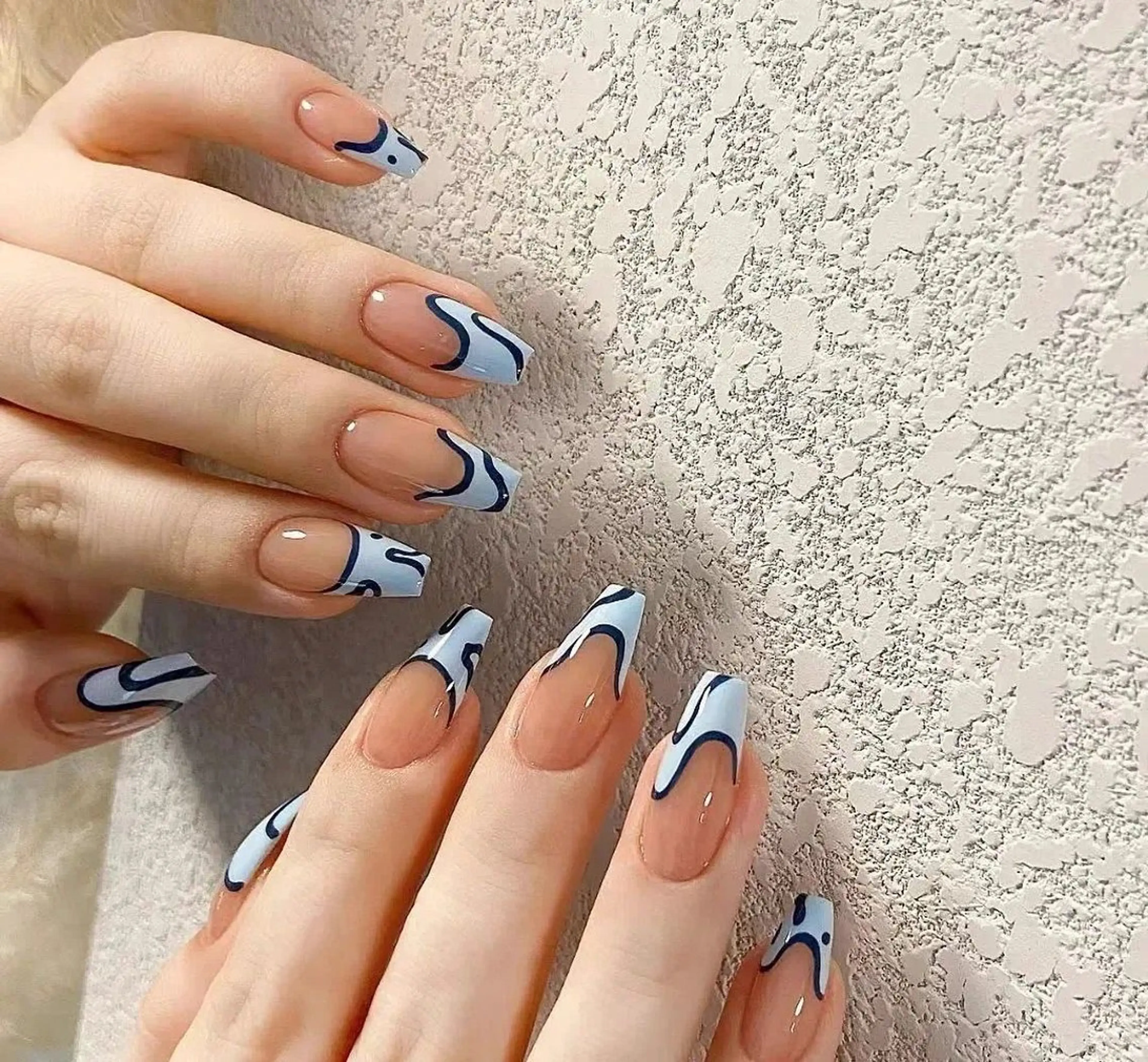 ネイル AngelChris ビューティーサロンのネイルデザイン