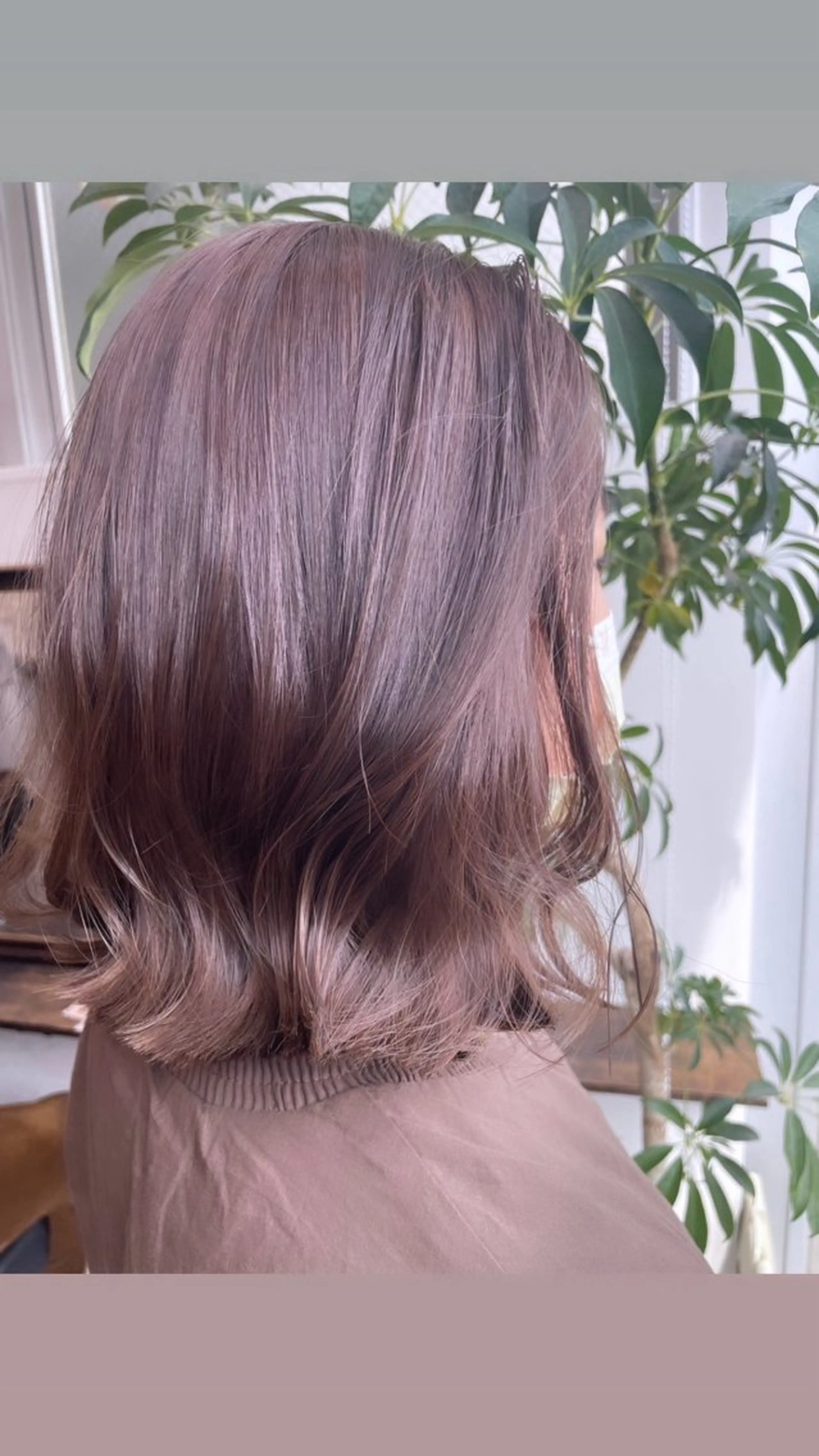 ミディアム カット ヘアカラー トリートメント 美髪矯正/髪質改善/ 艶髪🤍伊藤梨紗のヘアスタイル