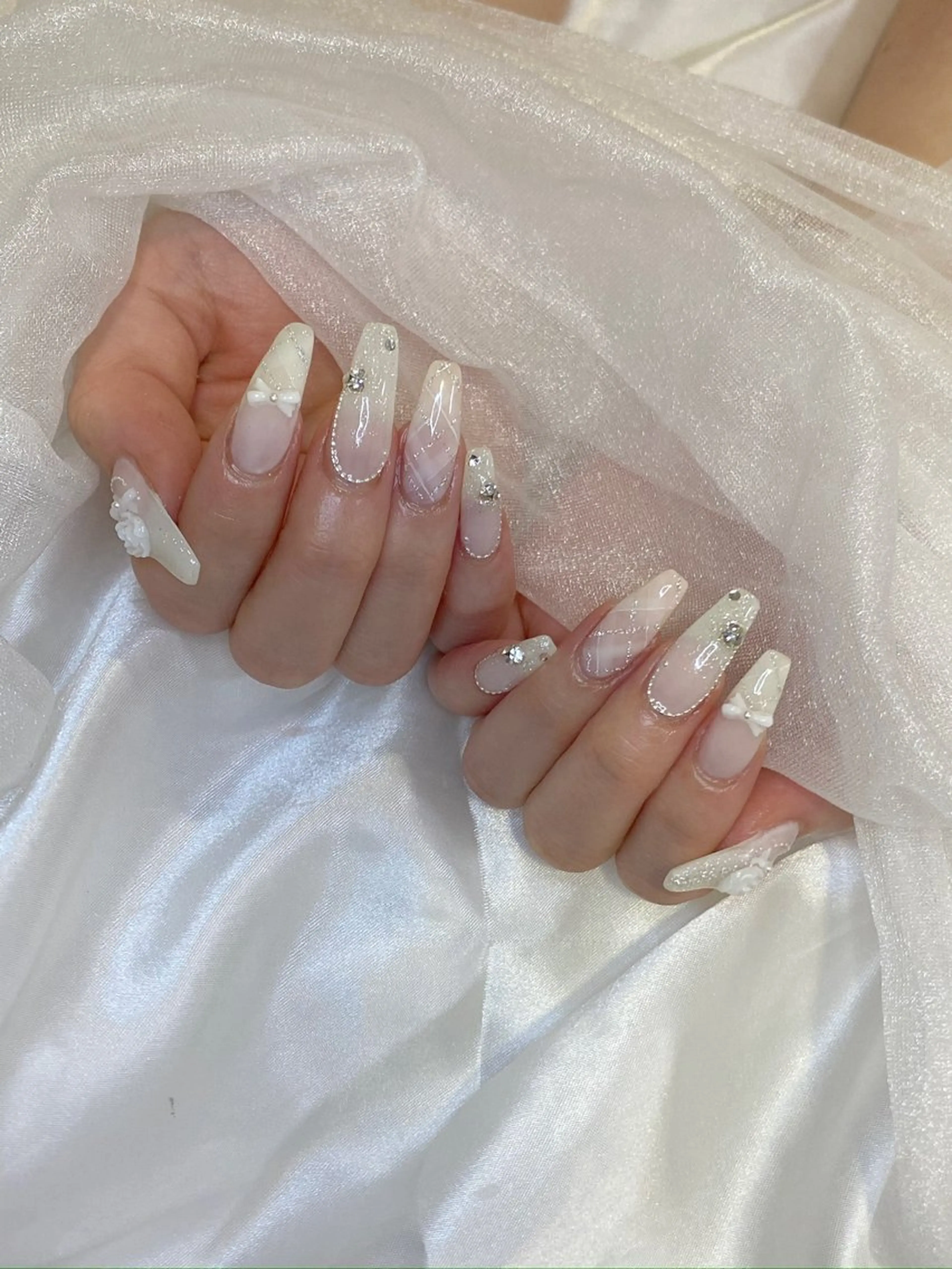 ネイル ハンドネイル Lim nail🤍 Ayaのネイルデザイン