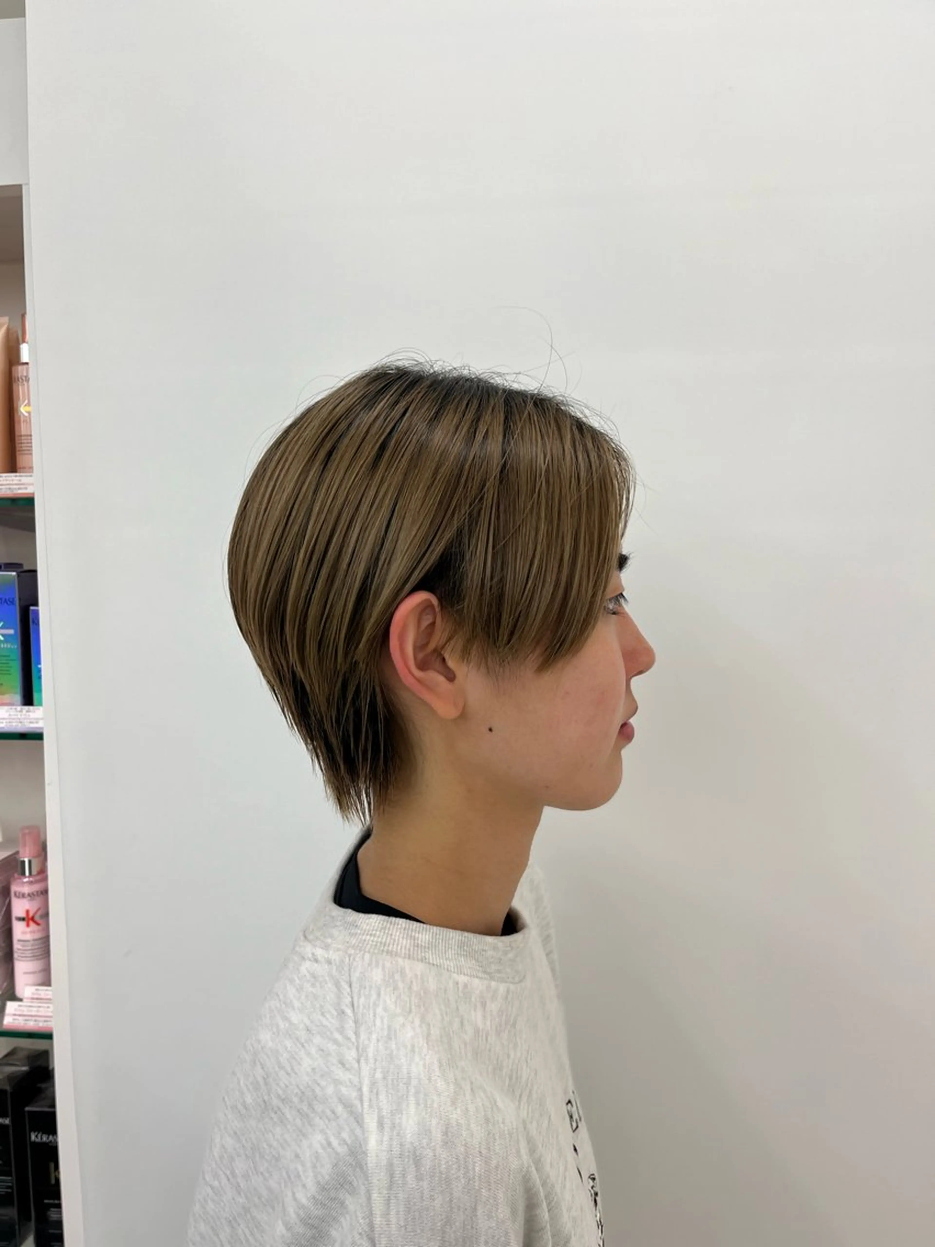 ショート 【レイヤーカット】 キサヌキミワのヘアスタイル