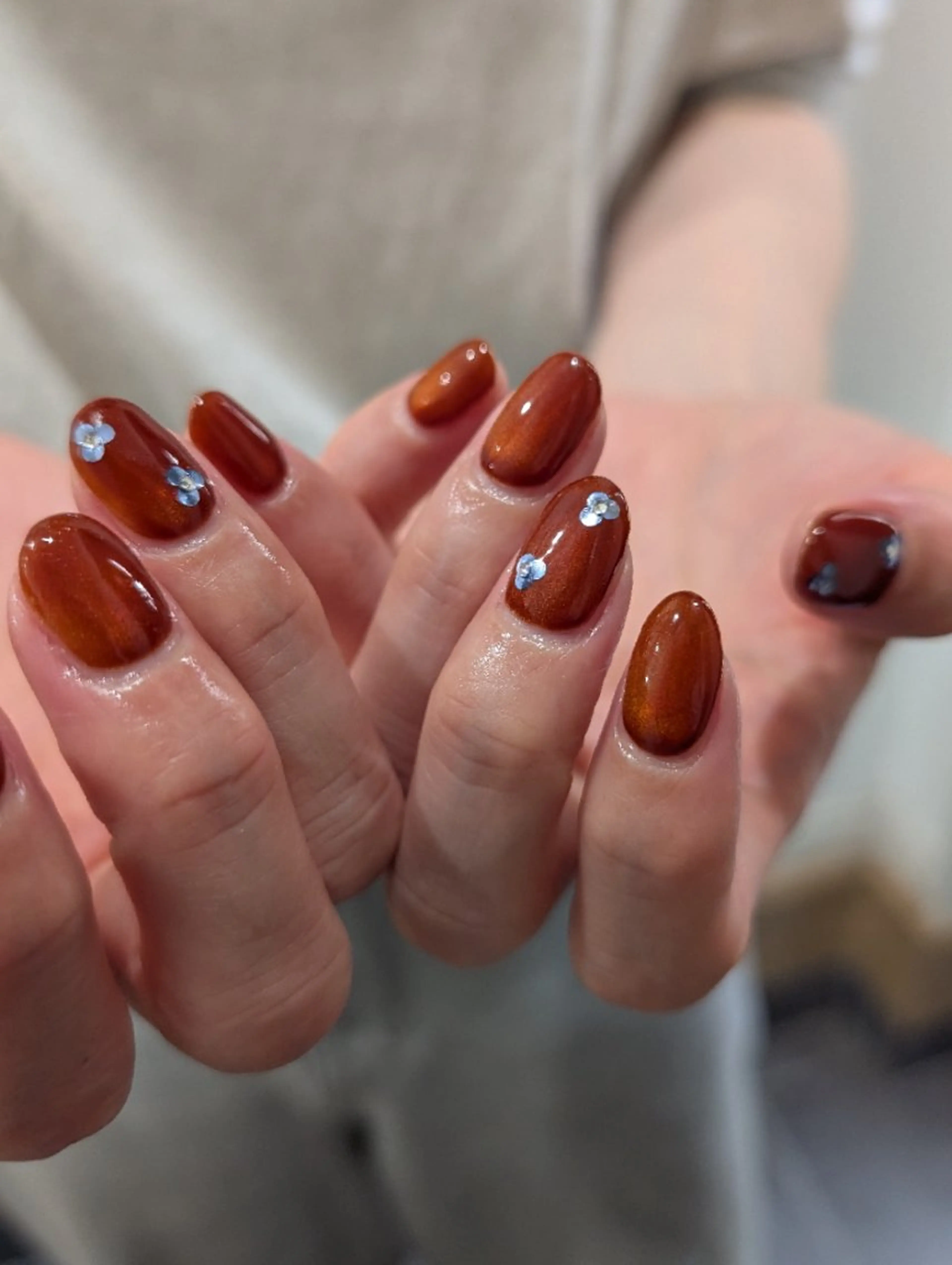 ネイル マグネットネイル ハンドネイル hali’a nailのネイルデザイン