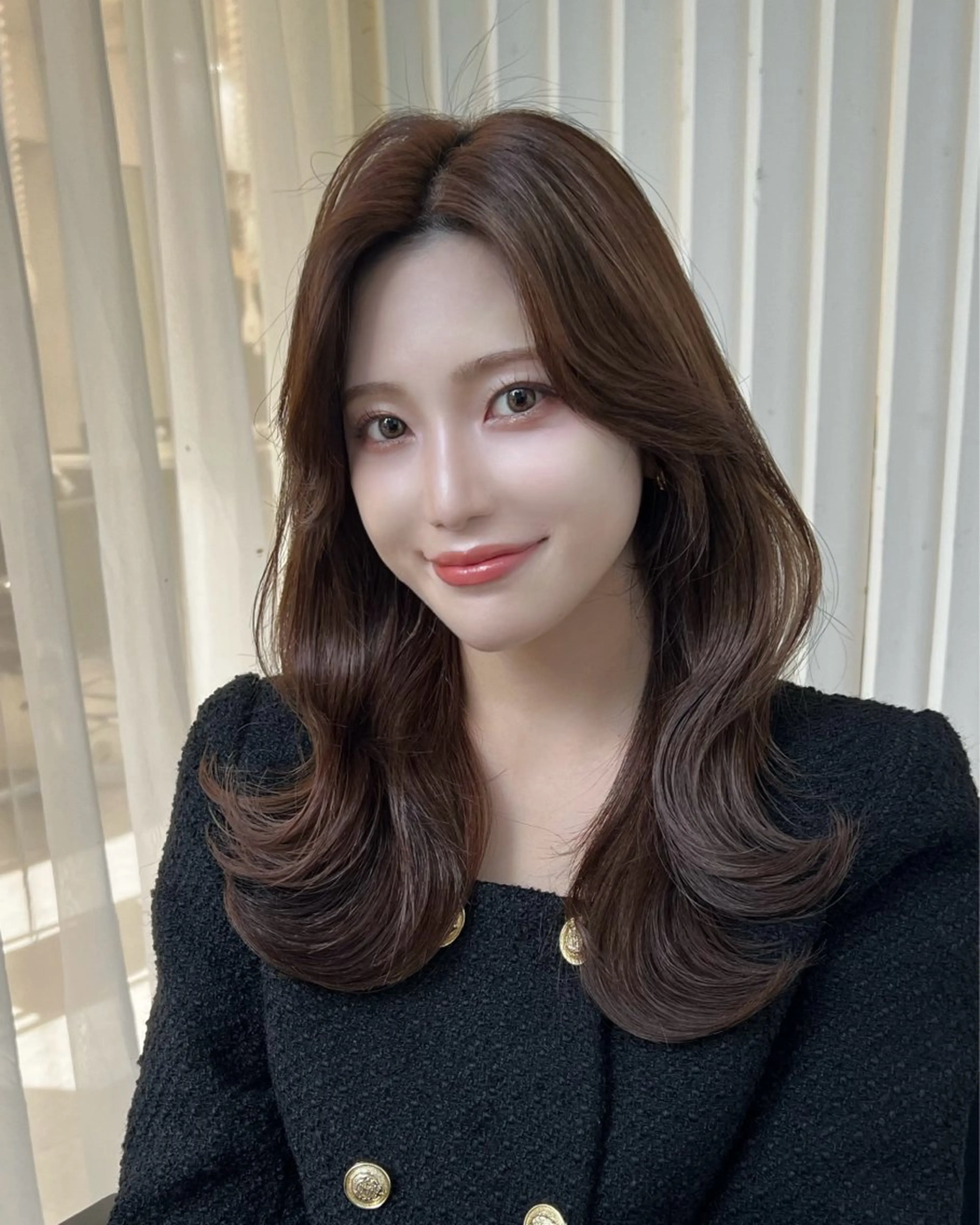 ミディアム 高島大登/顔周り /レイヤーカットのヘアスタイル