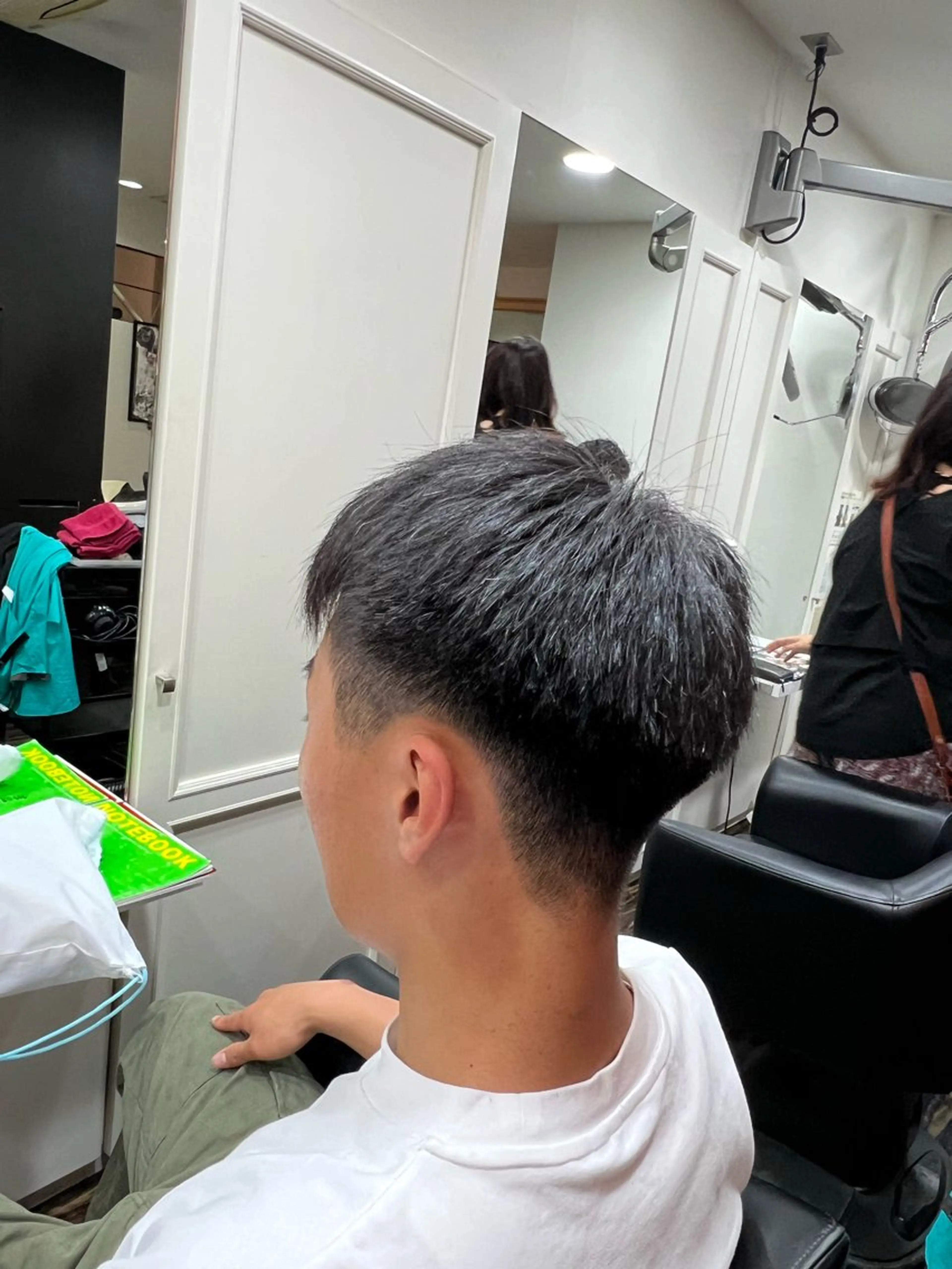 メンズ 南桑 由芽のヘアスタイル