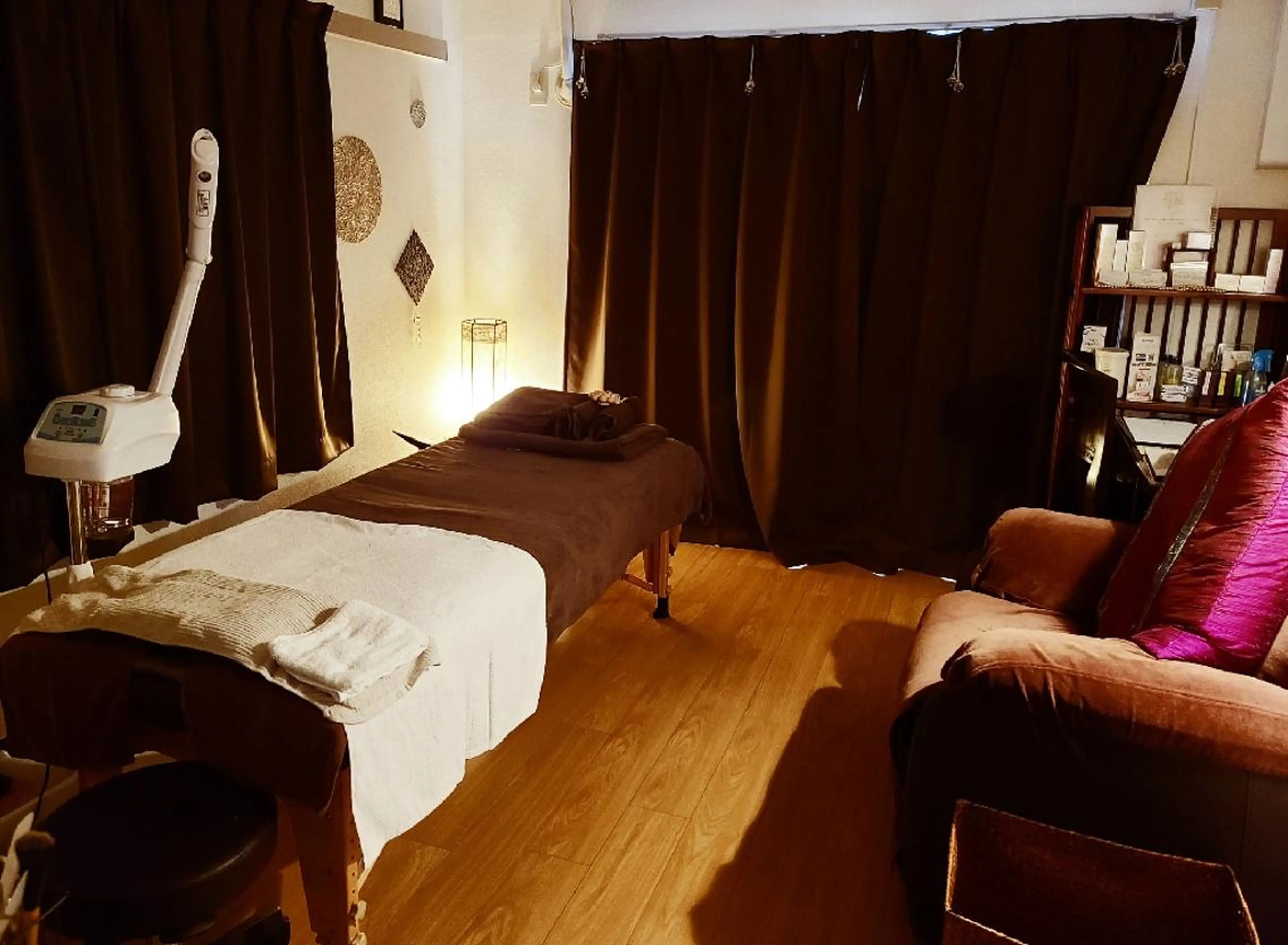 輿 桂のヘアスタイル