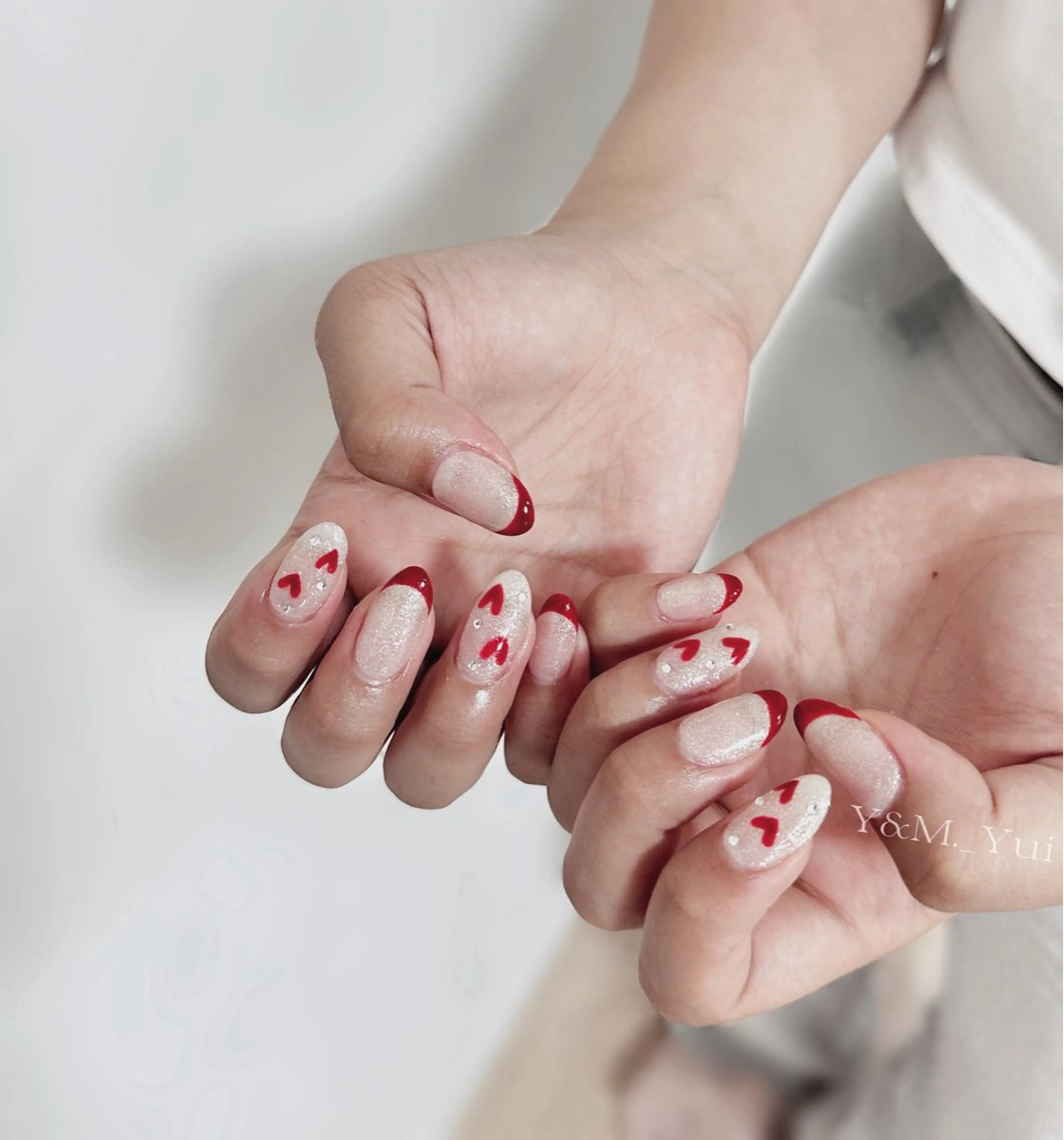 ネイル Ui_Amor (パラジェル)のネイルデザイン