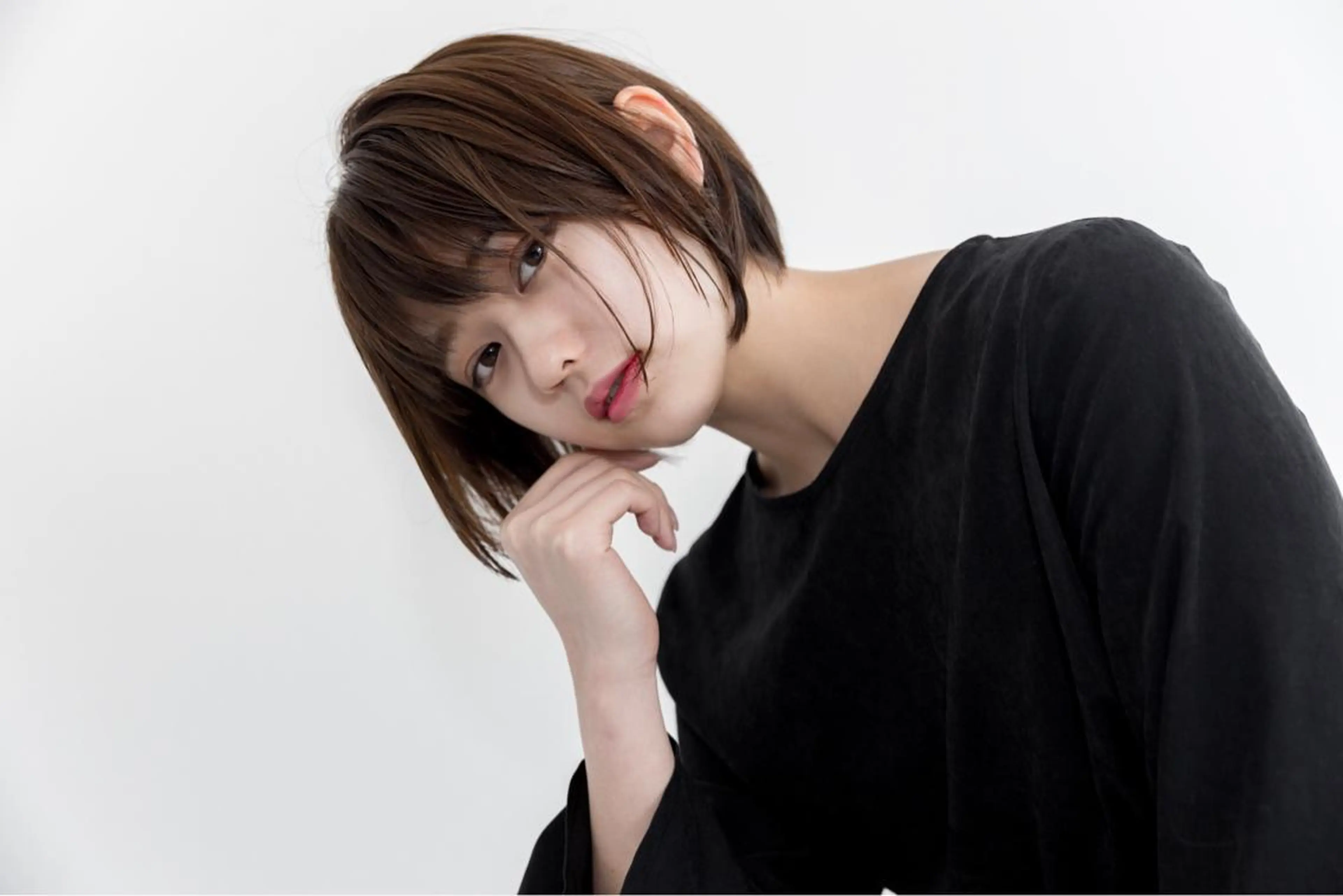 ショート カラー ツジガキ ユウスケのヘアスタイル