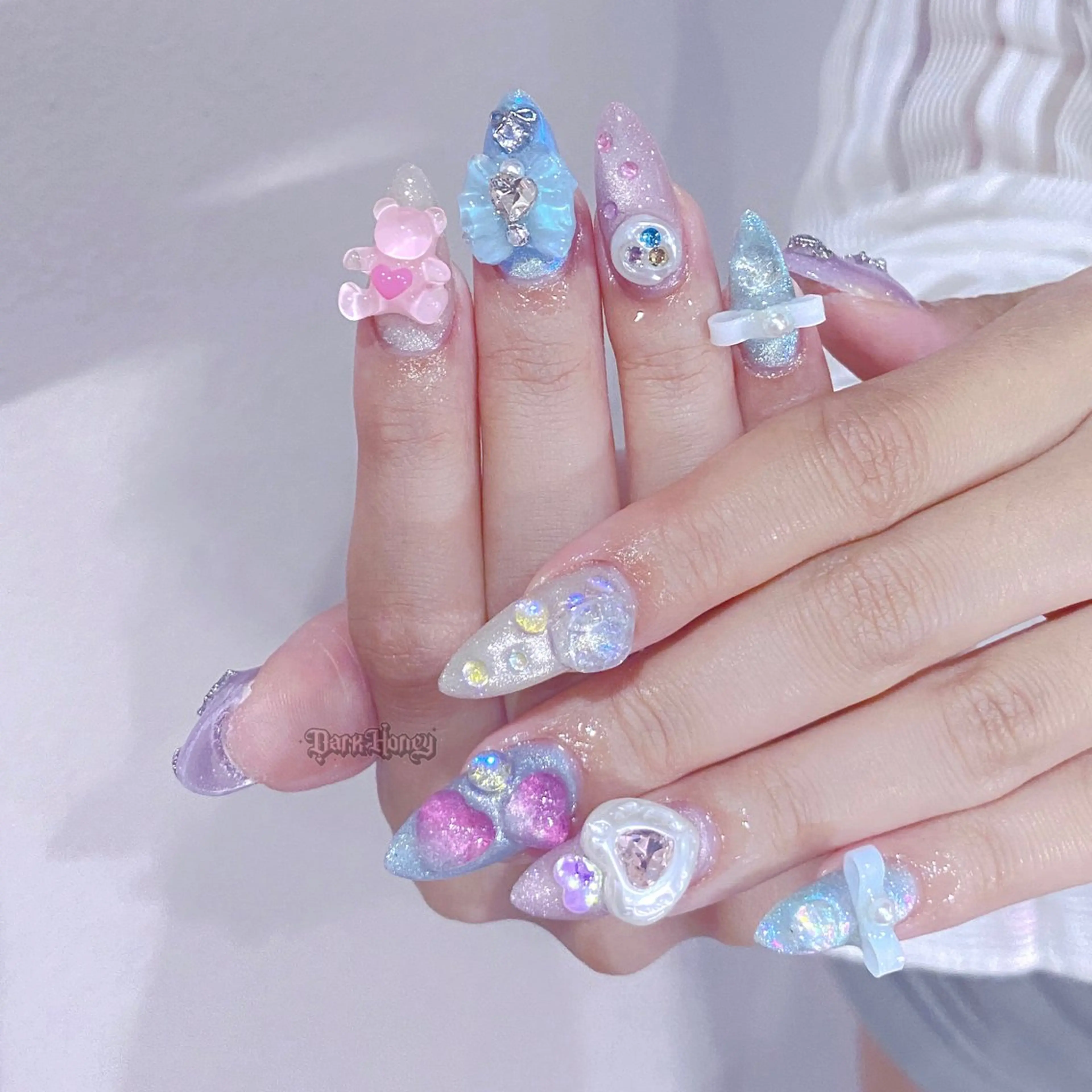 ネイル Dark honey スカルプ専門原宿店のネイルデザイン