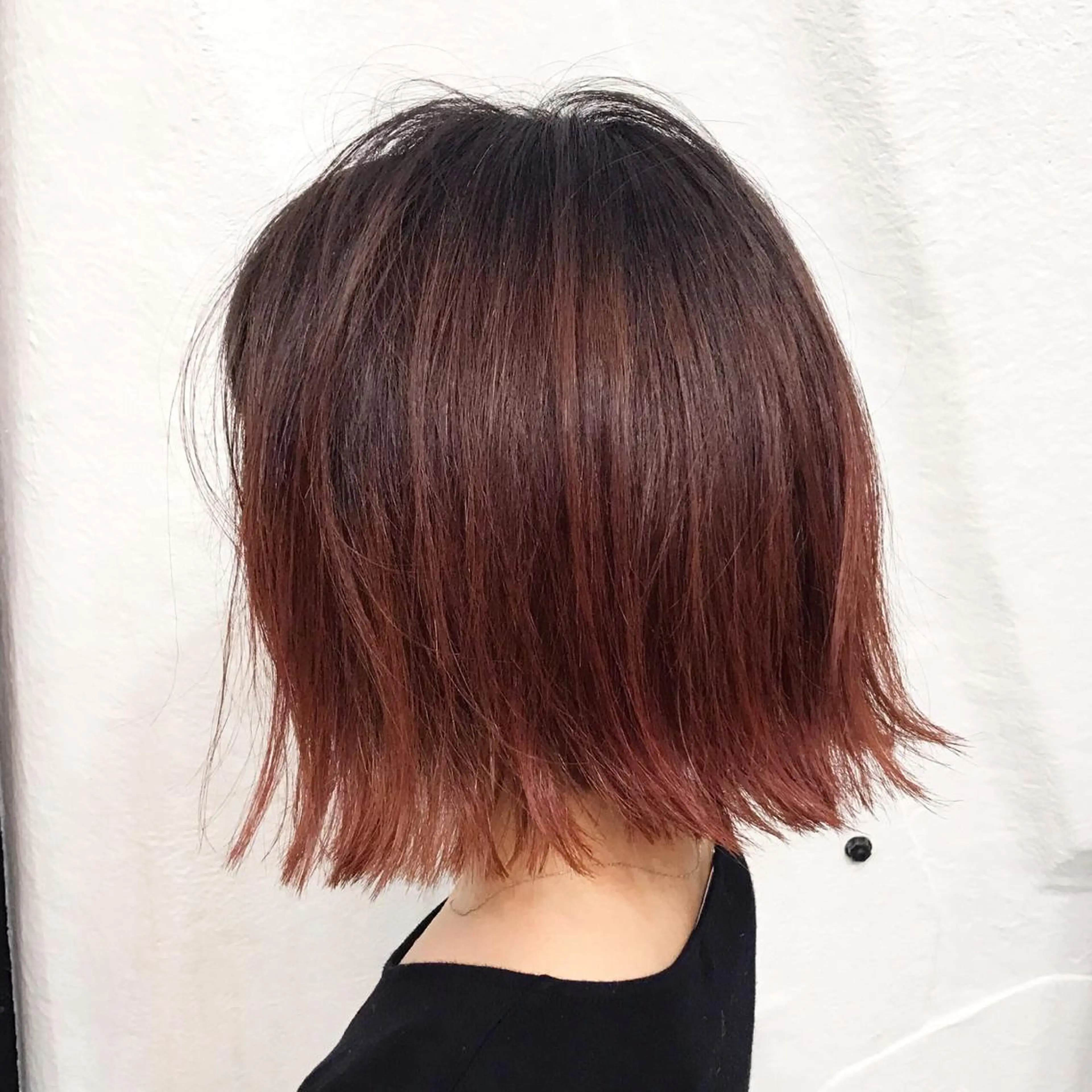 ショート カラー グラデーションカラー ピンクカラー ボブ 外ハネヘア K-POP好き美容師 🇰🇷Kai.Yのヘアスタイル