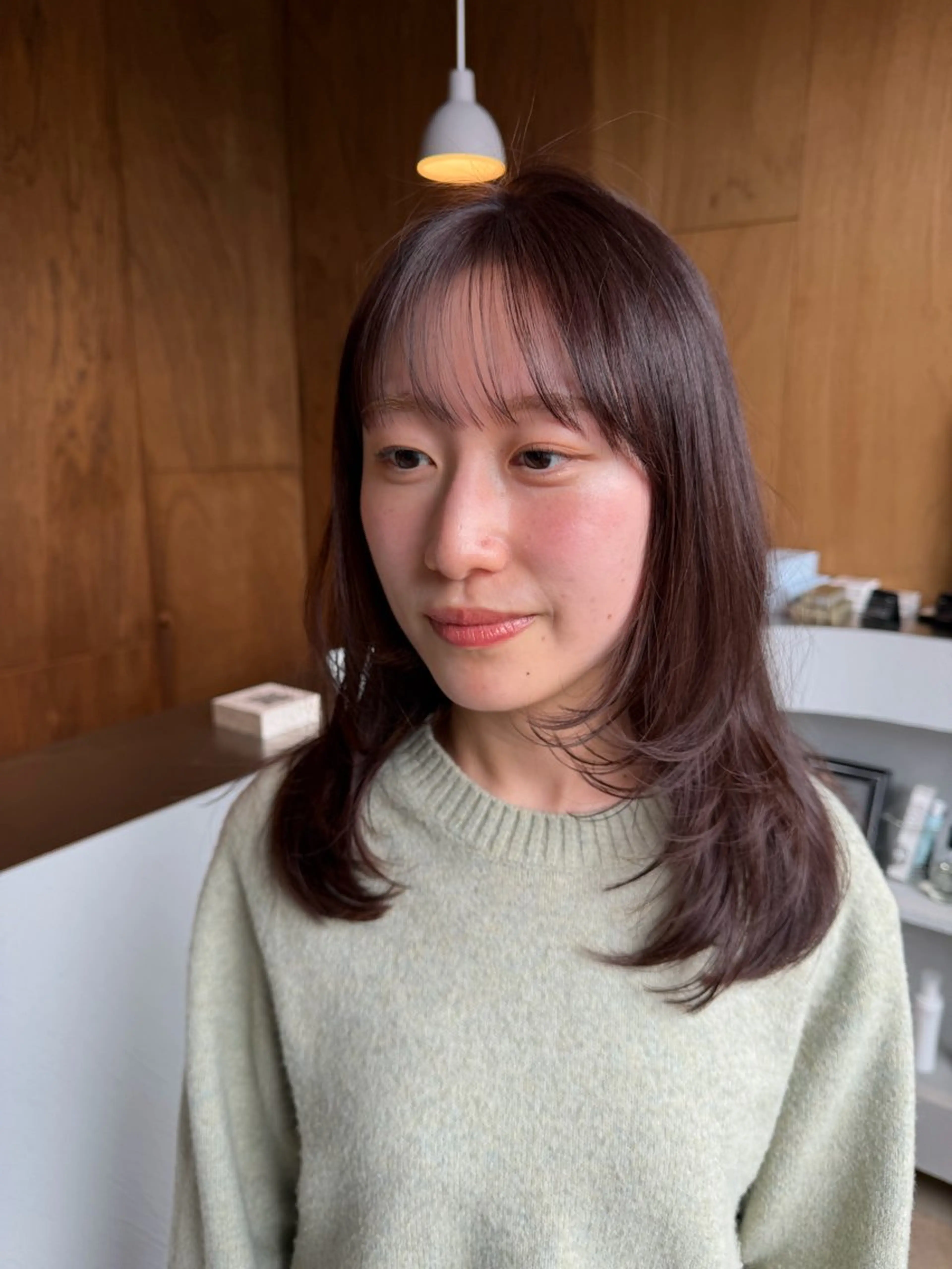 ミディアム 顔周りカット レイヤーカット 似合わせカット 小顔カット cocoro /レイヤーカットのヘアスタイル