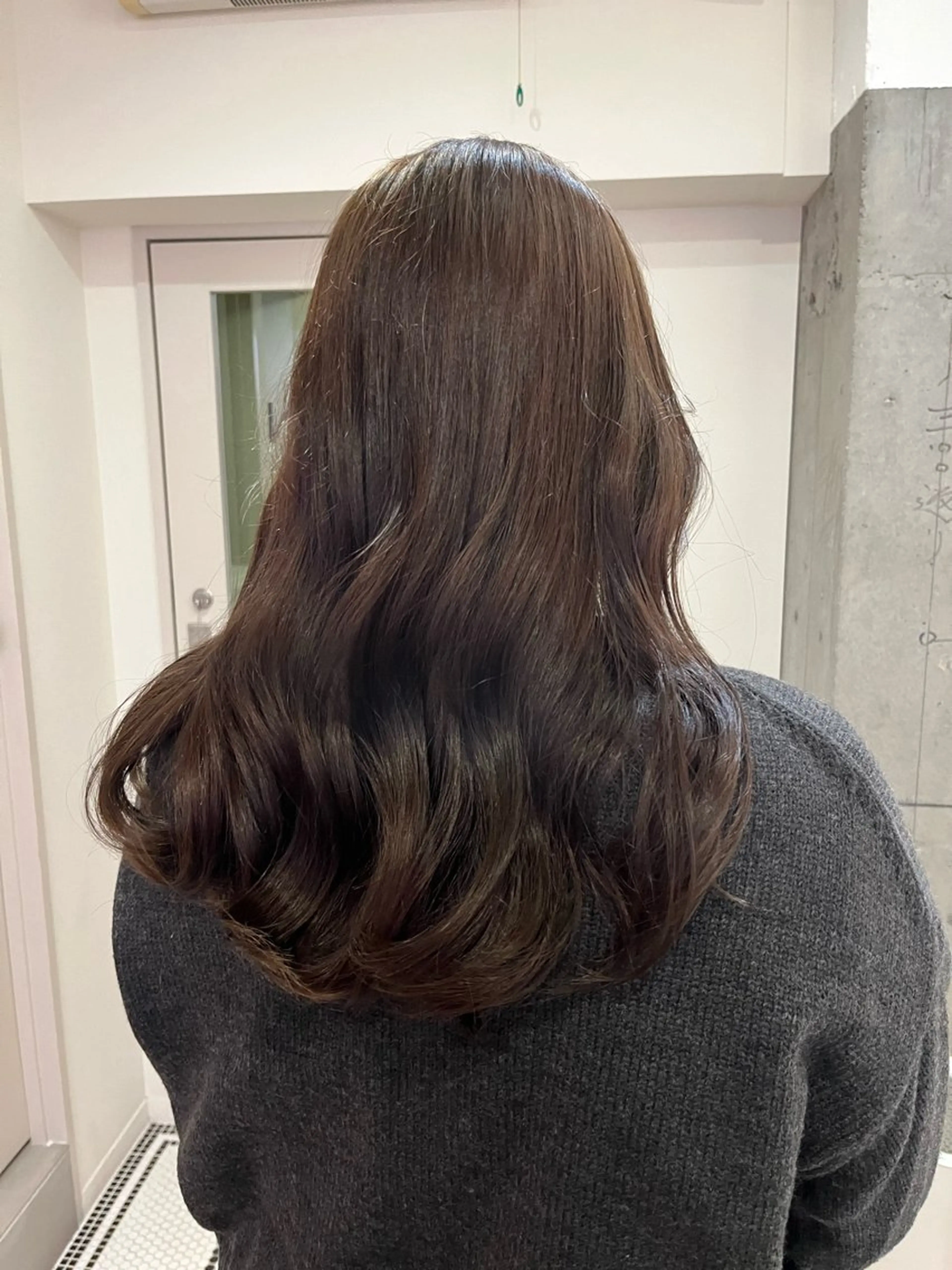 ロング カラー ブリーチ ダブルカラー ブリーチなしカラー ヘアカラー くすみカラー/海外 レイヤー/ ローレンのヘアスタイル