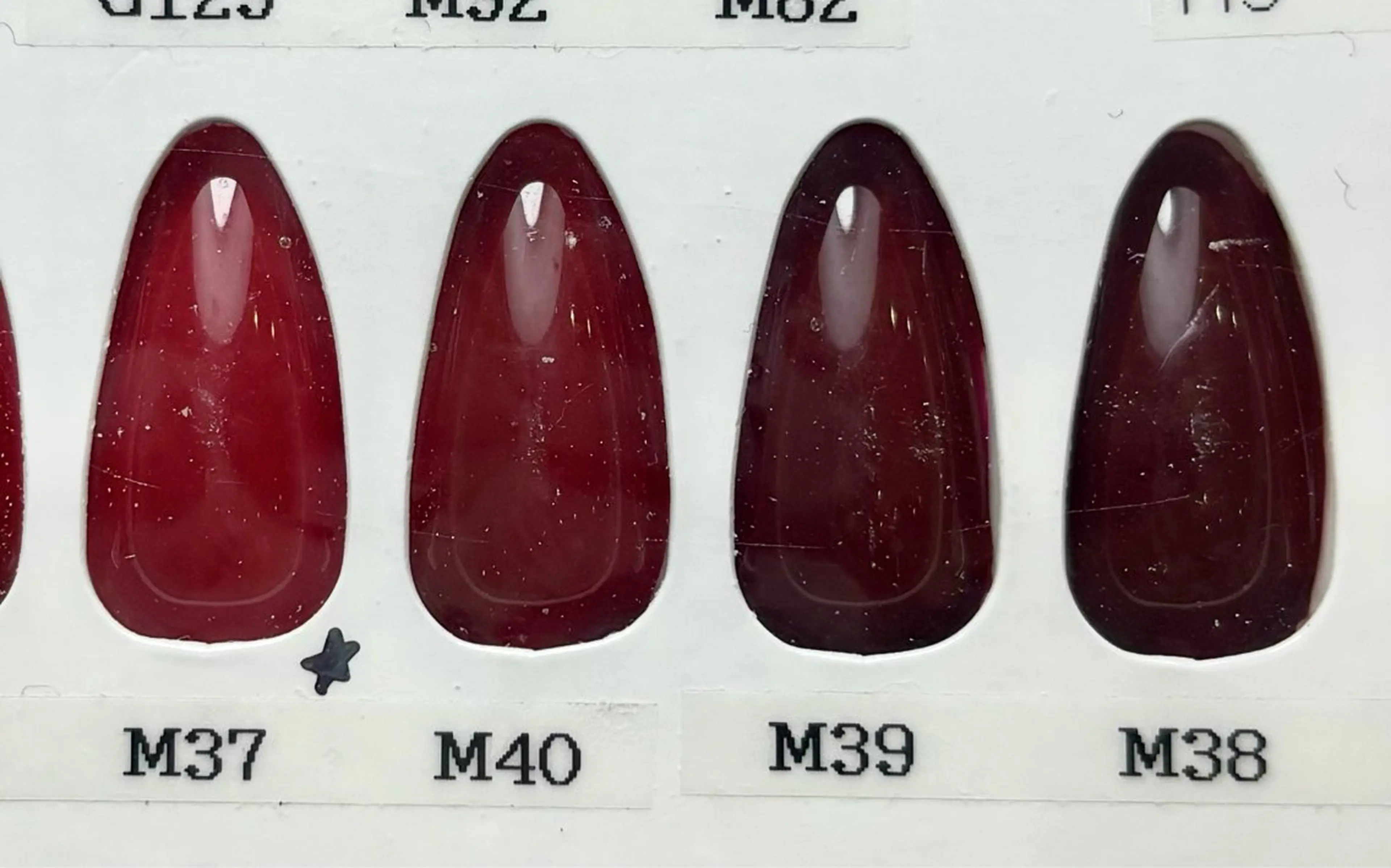 ネイル エルバイノリコ🤍 小澤パラジェル取扱店のネイルデザイン