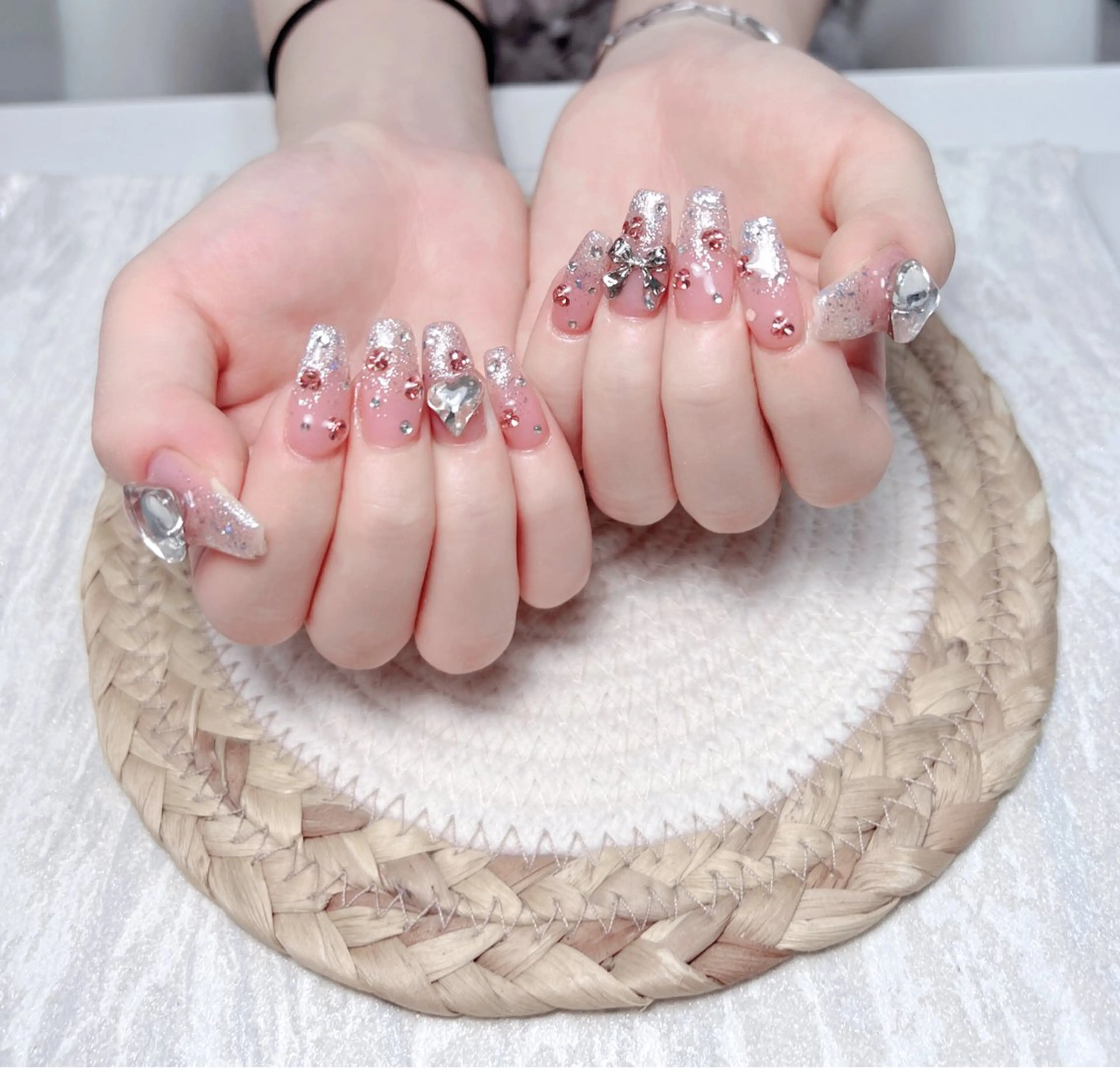 ネイル ハンドネイル uuネイルサロン所属・uu ネイルサロン関内🌼のネイルデザイン