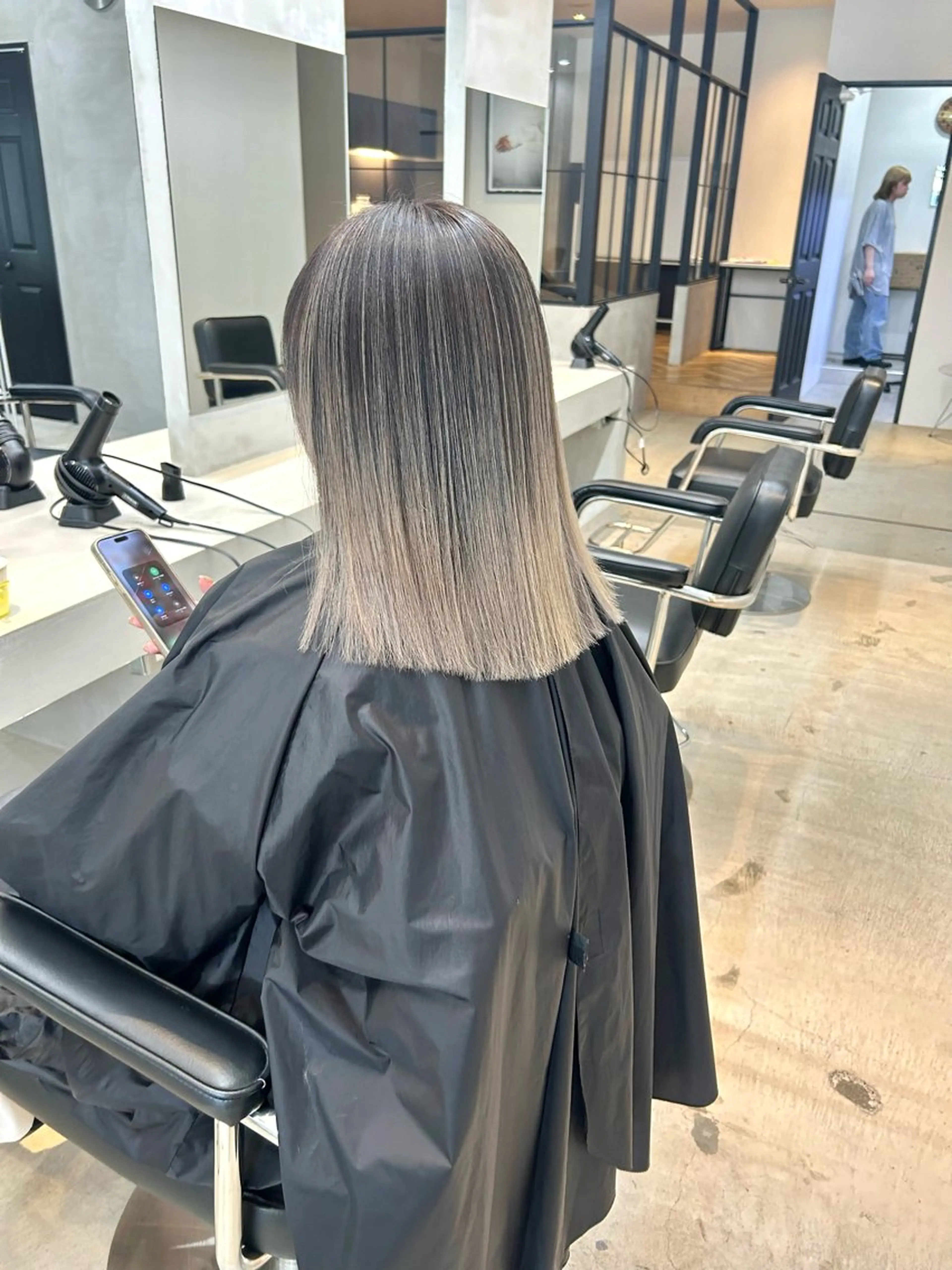 ミディアム カラー ヘアカラー 一ノ瀬 暁のヘアスタイル