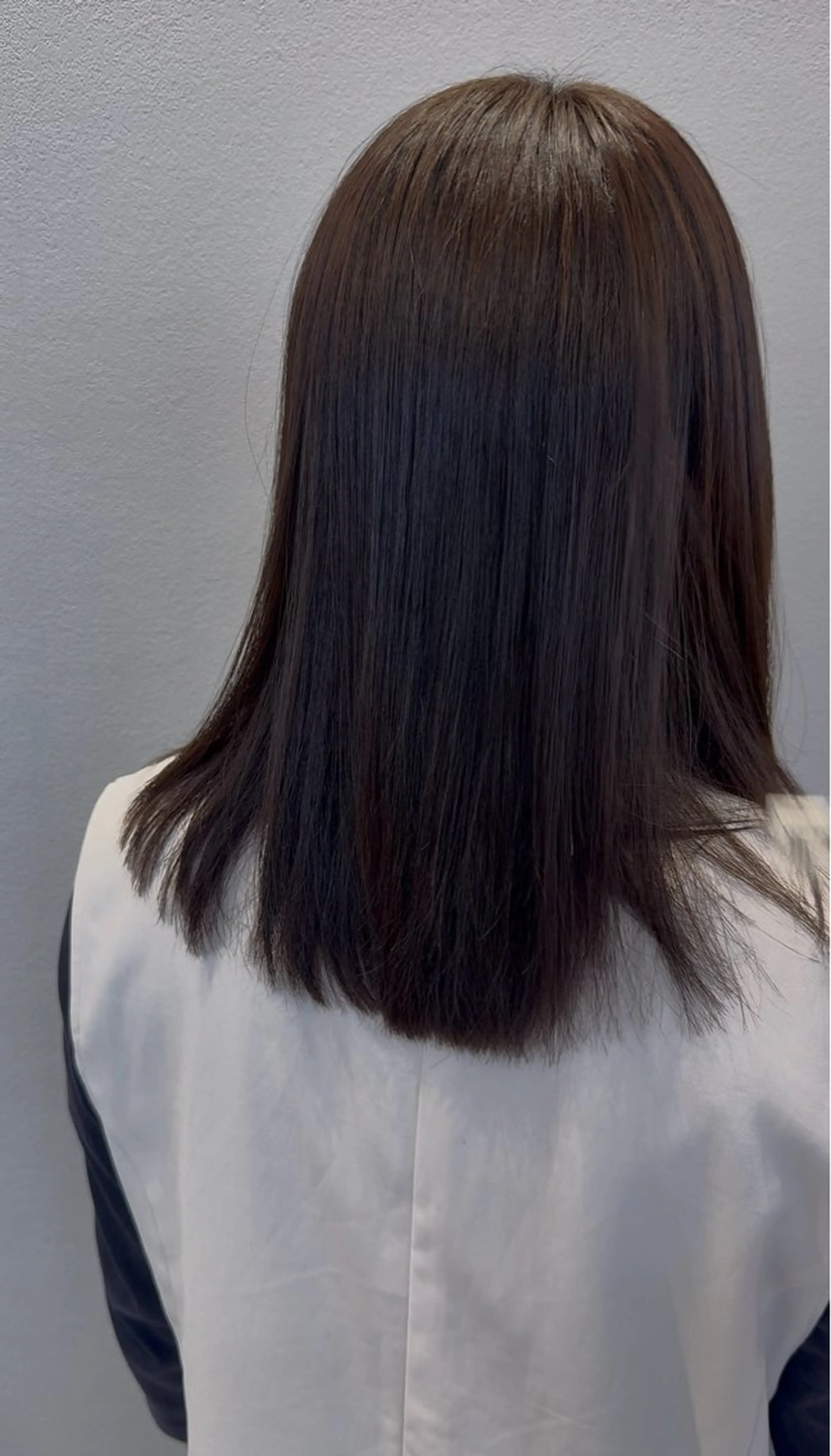 カラー 髪質改善 沖田 朱峰のヘアスタイル