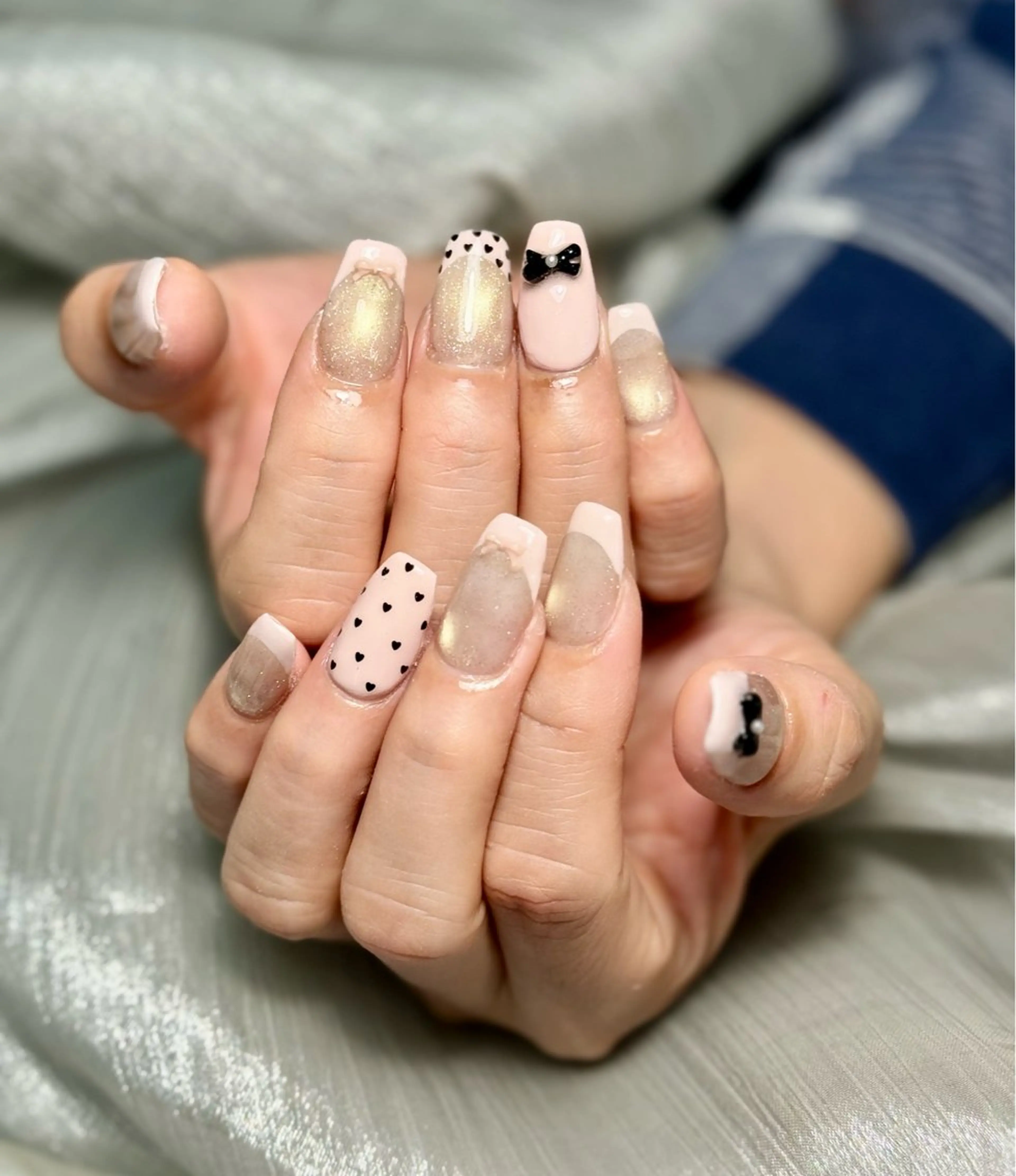 ネイル フレンチネイル マグネットネイル ワンホンネイル ハンドネイル salon luge あめ🍬のネイルデザイン