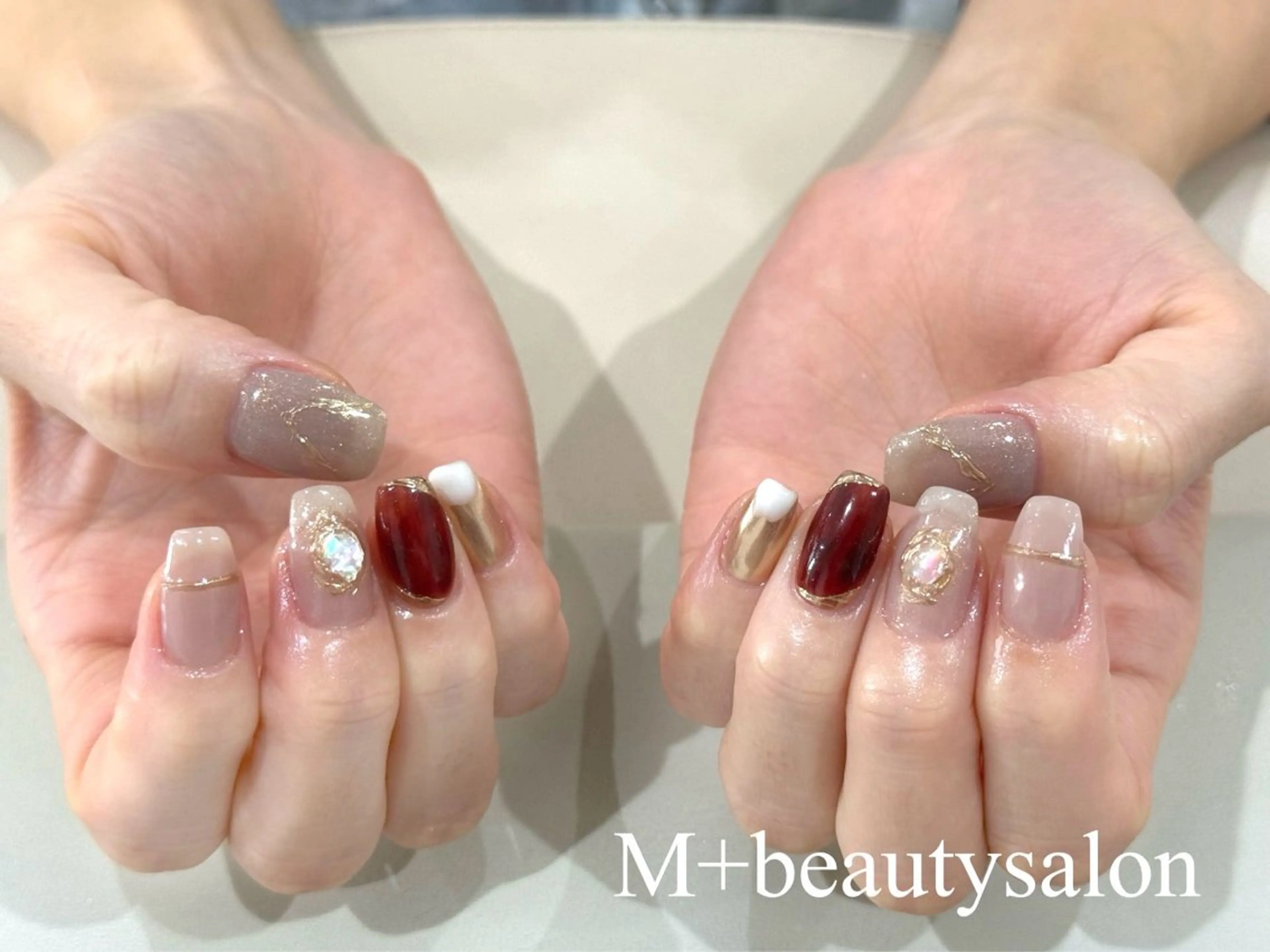 ネイル M+  Beauty Salonのネイルデザイン