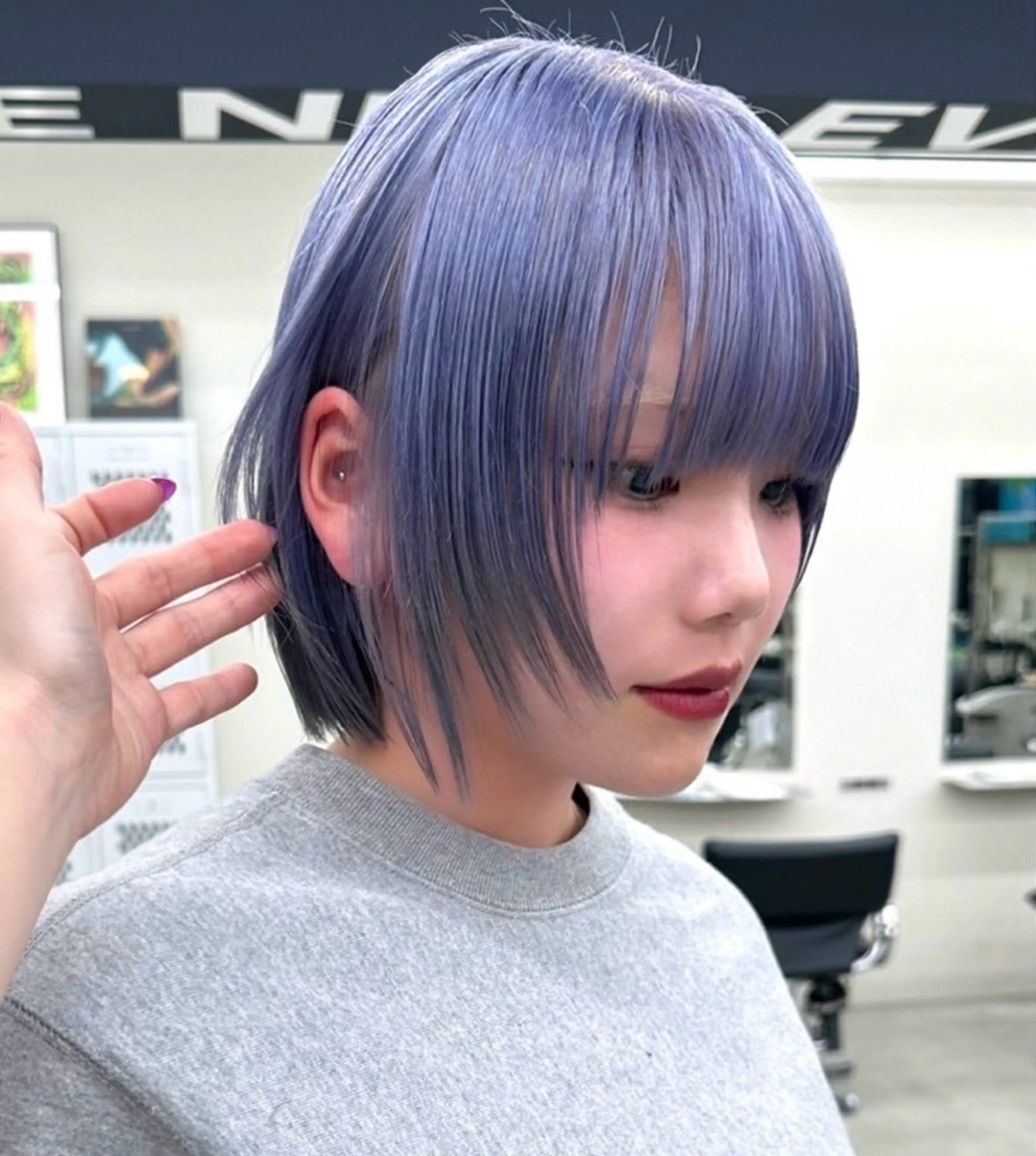 カラー sara ブリーチカラーのヘアスタイル