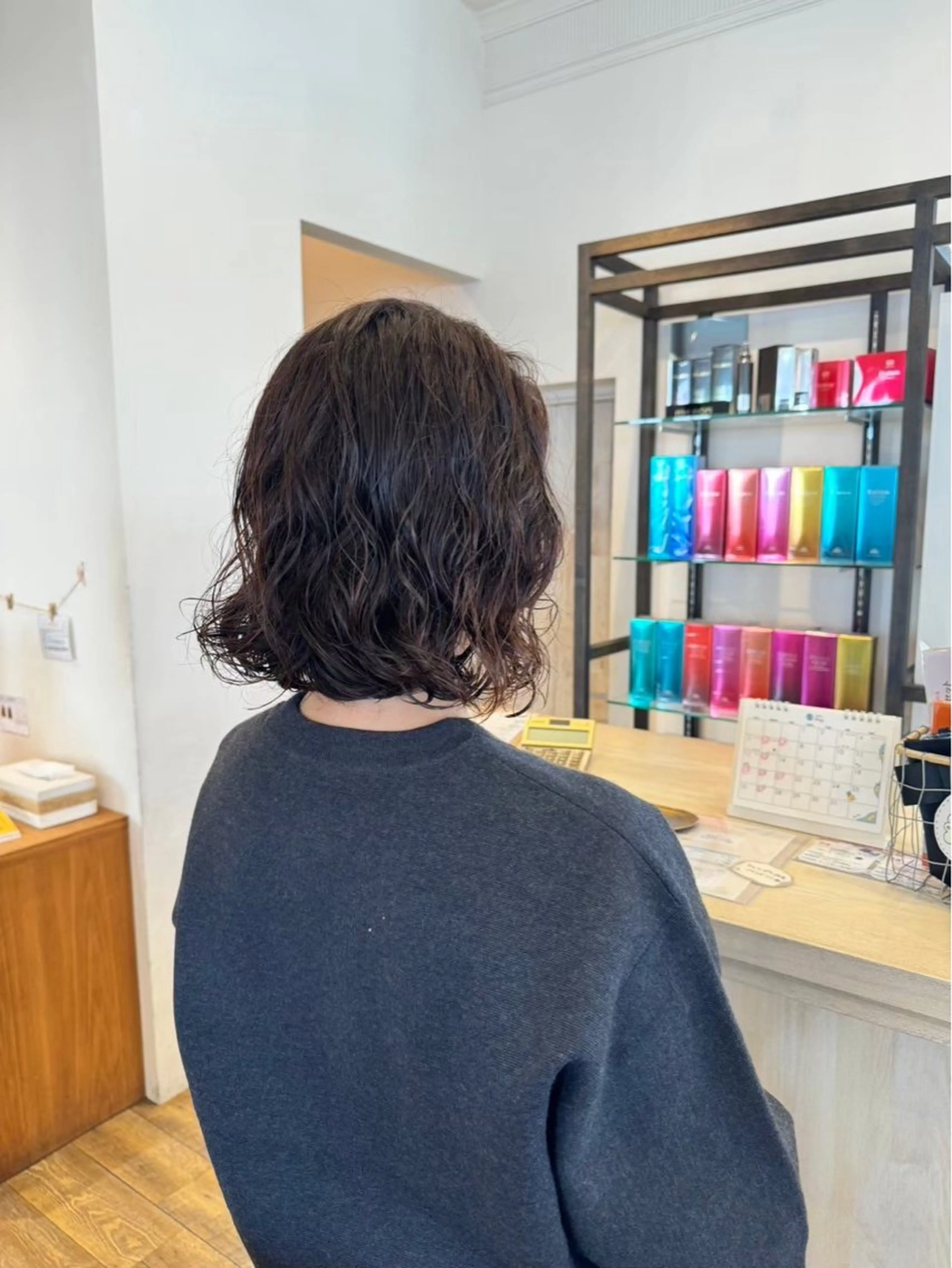 ショート パーマ ロジェブルー 川合【和泉中央】のヘアスタイル