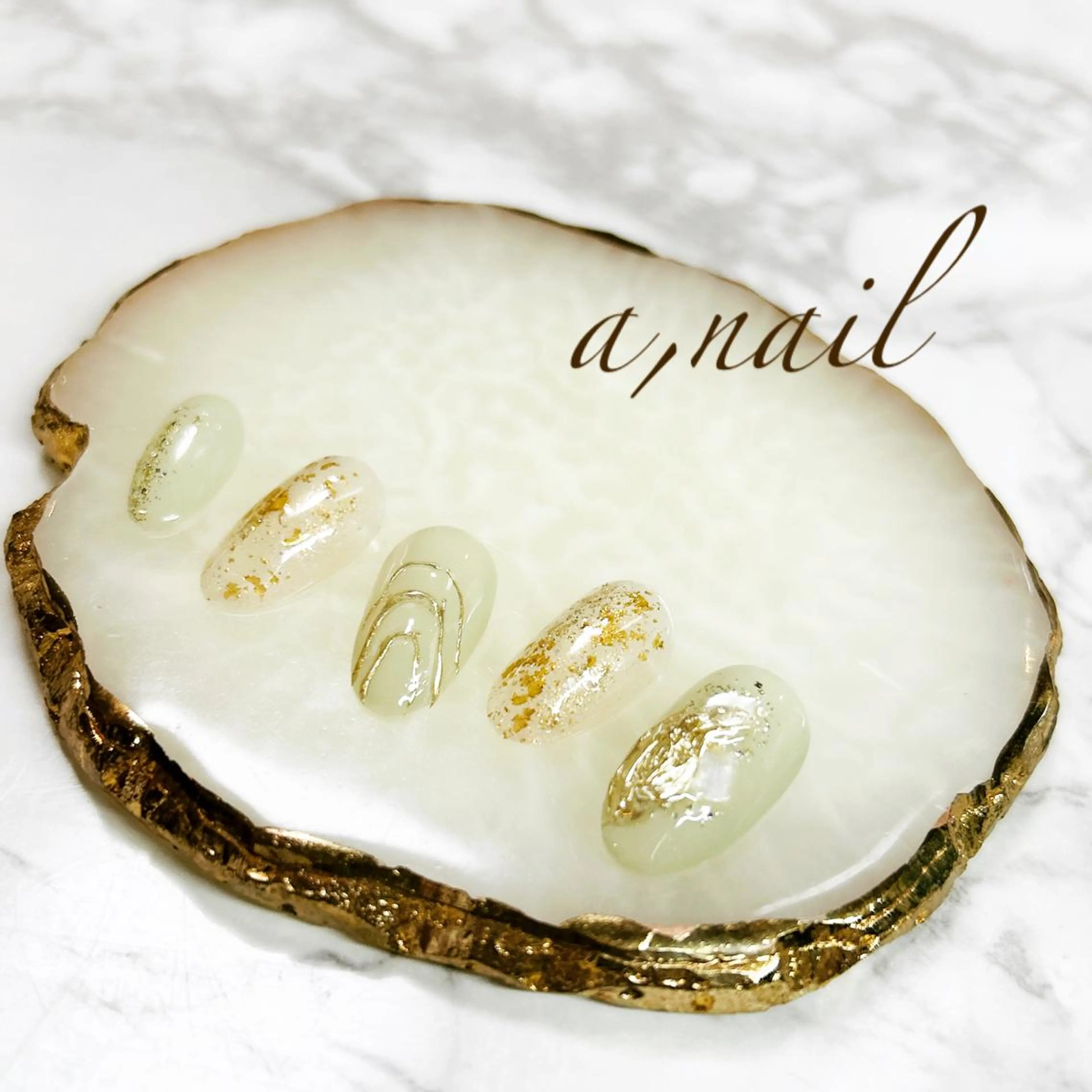 ネイル ジェルネイル グラデーション ミラーネイル ニュアンスネイル ワンカラーネイル ハンドネイル ネイルサロン エーネイルのネイルデザイン