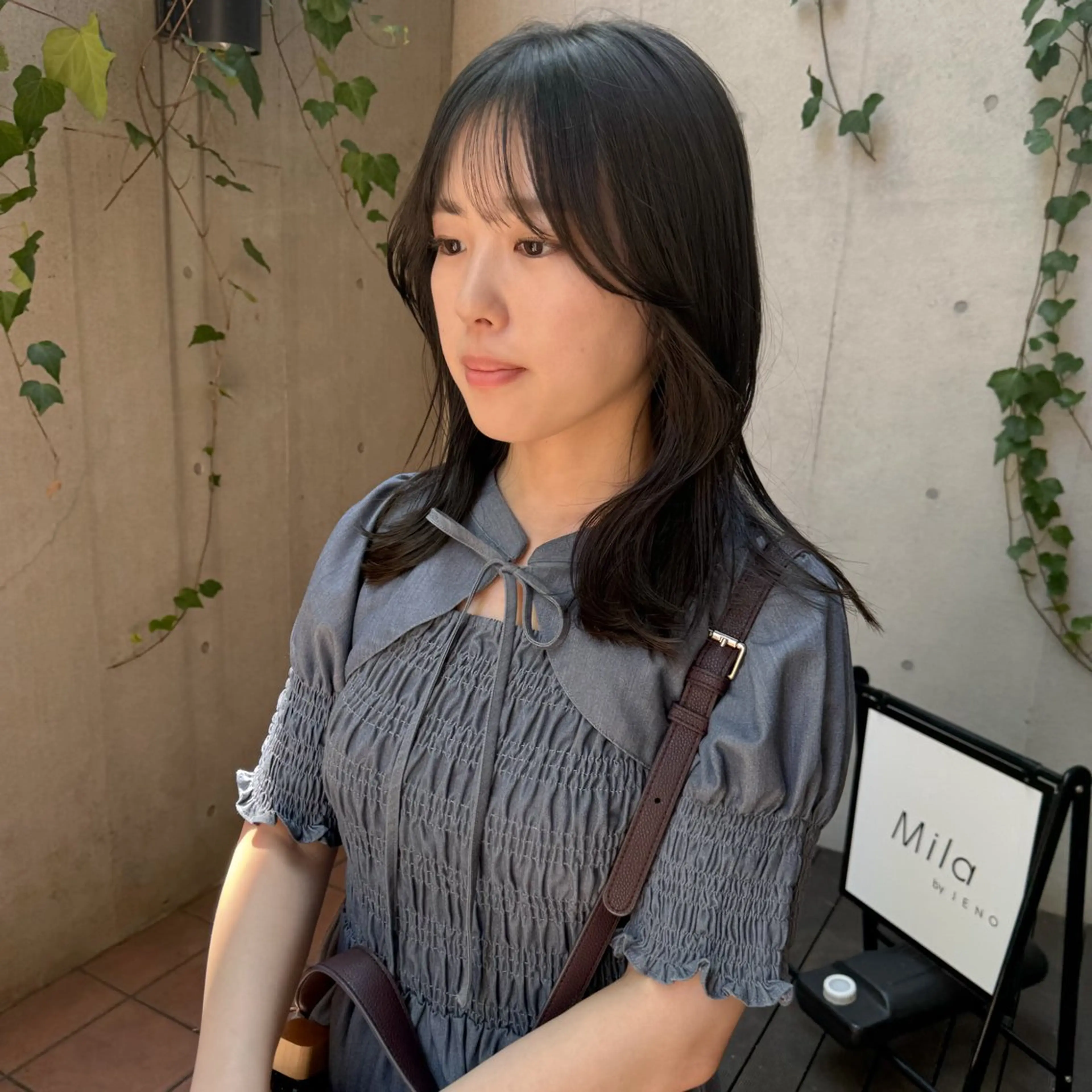 ミディアム カラー カット ヘアカラー 大橋 芽衣のヘアスタイル