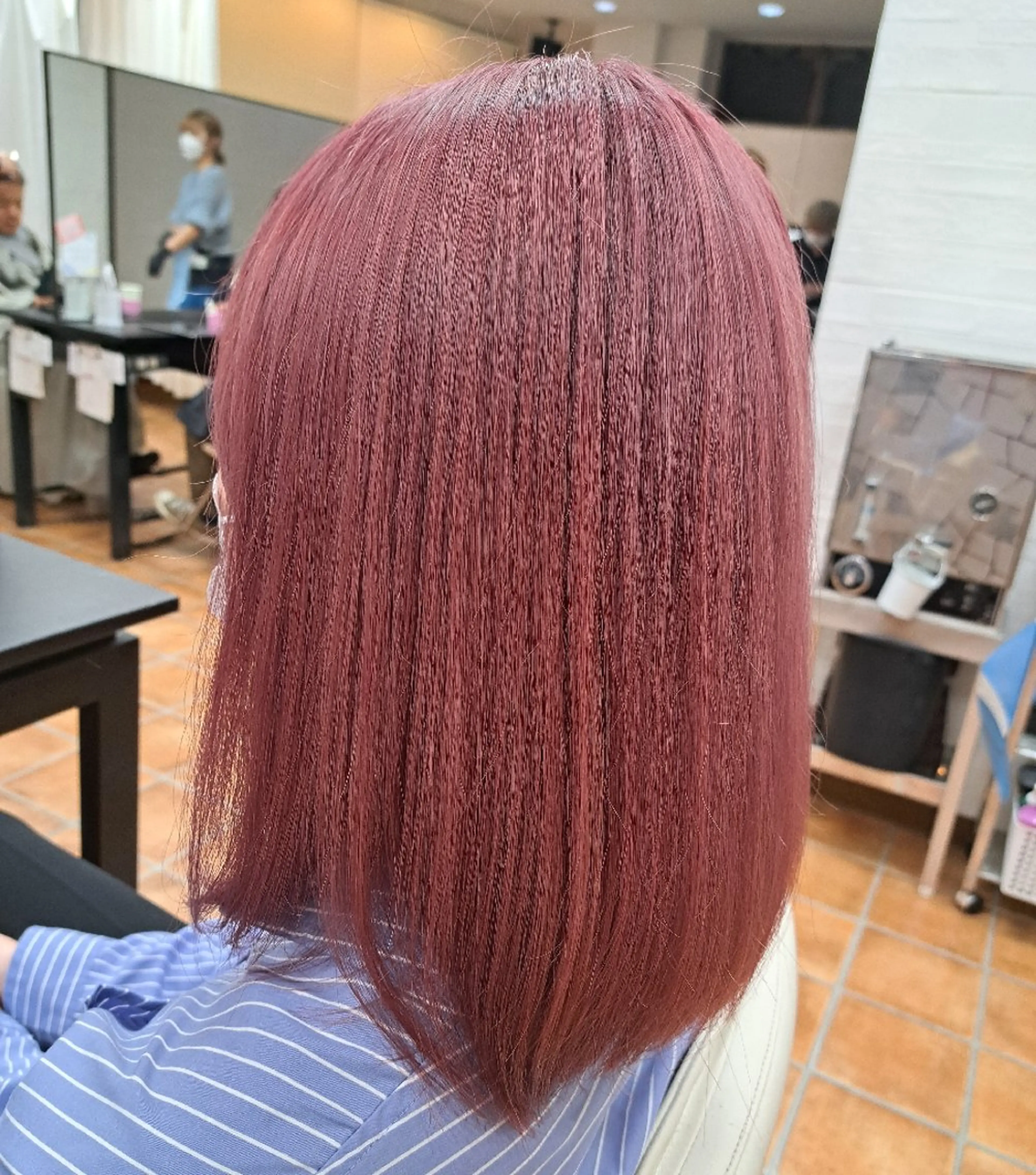 セミロング カラー ダブルカラー 💜𝑳𝑼𝑵𝑨 🌻母良田愛美🌻のヘアスタイル