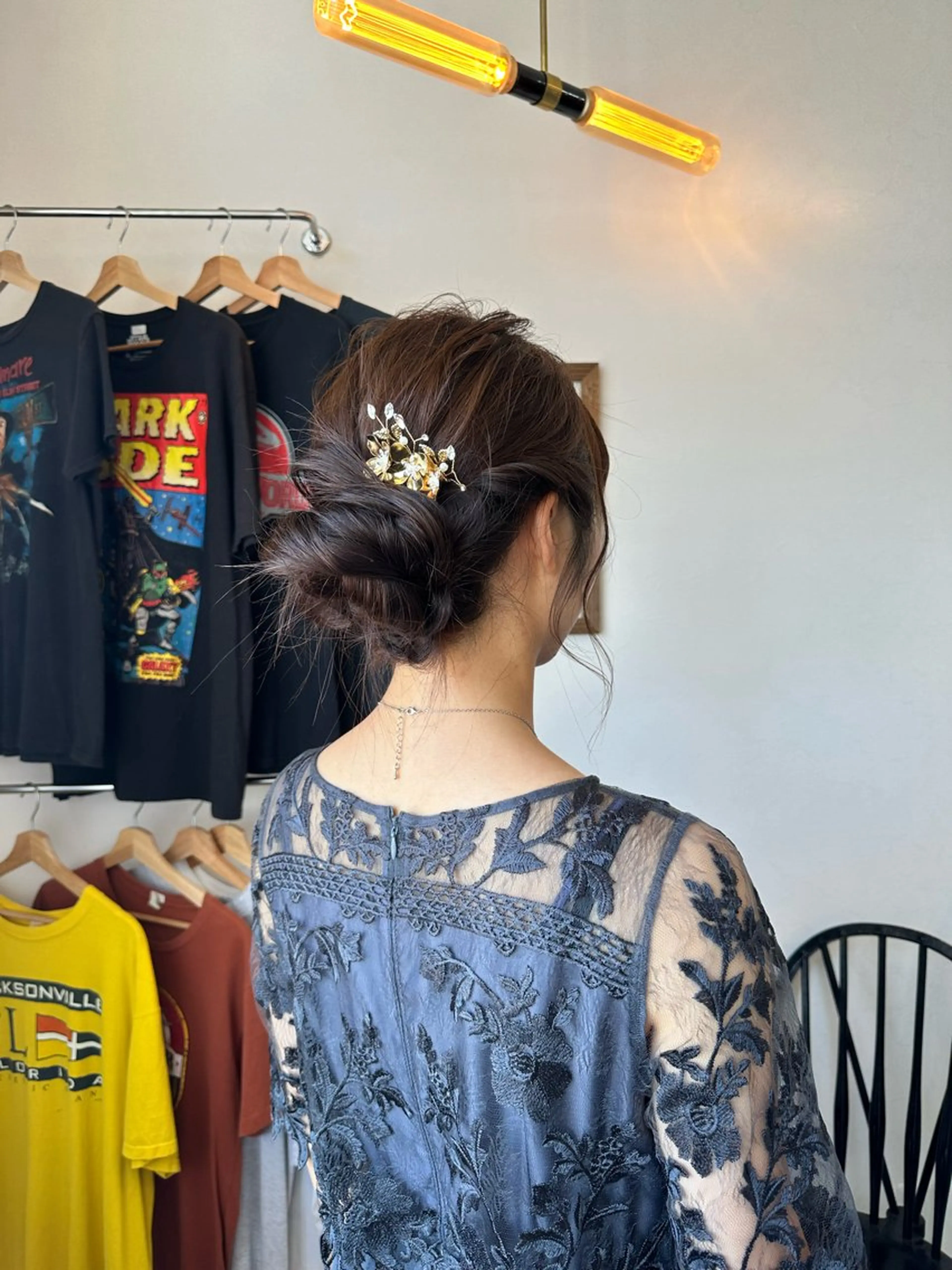 ロング ヘアアレンジ 岩村 夏姫のヘアスタイル