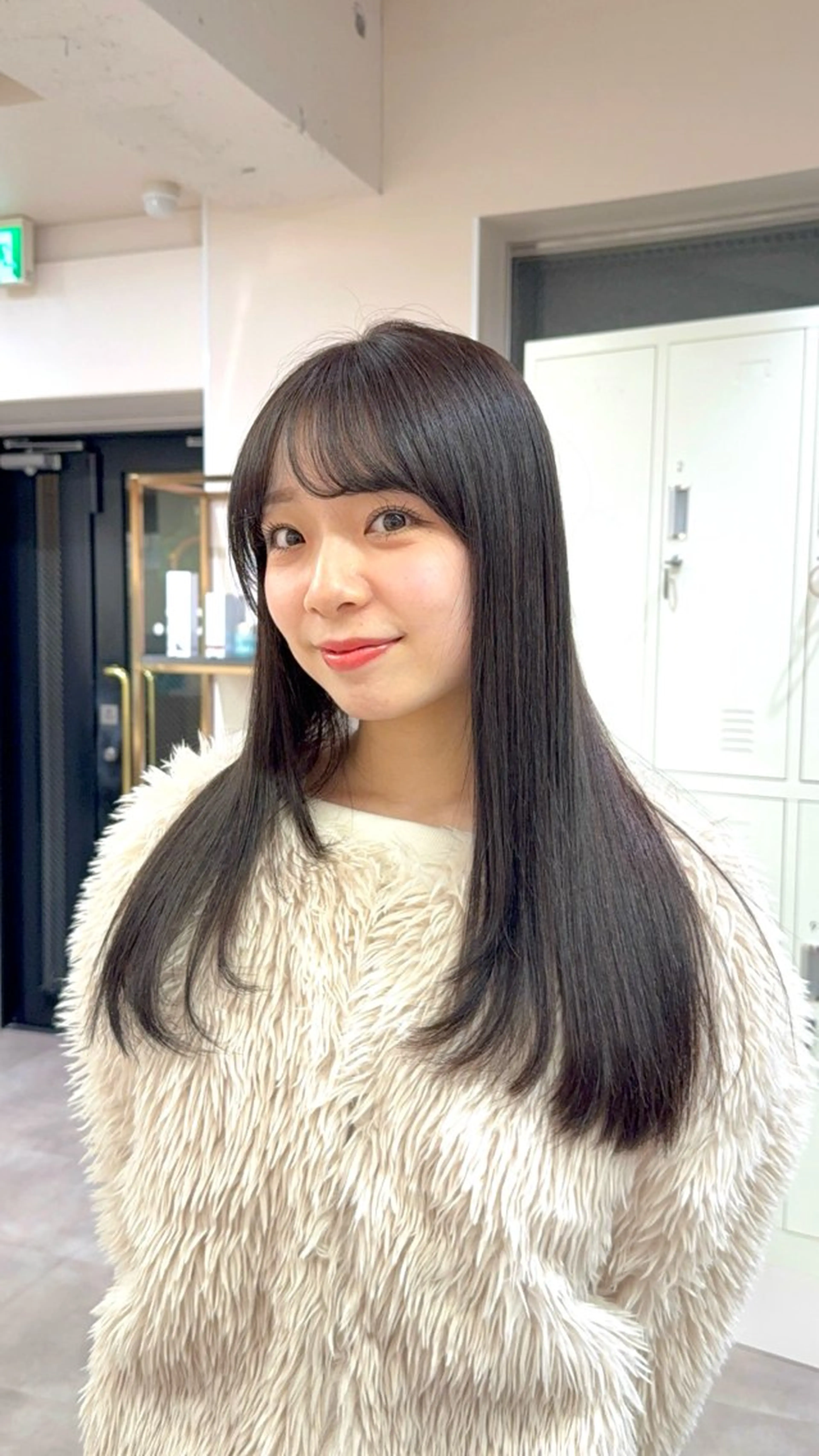 ロング カット ヘアカラー ハッシュカット🎀 レイヤーダブルカラーのヘアスタイル