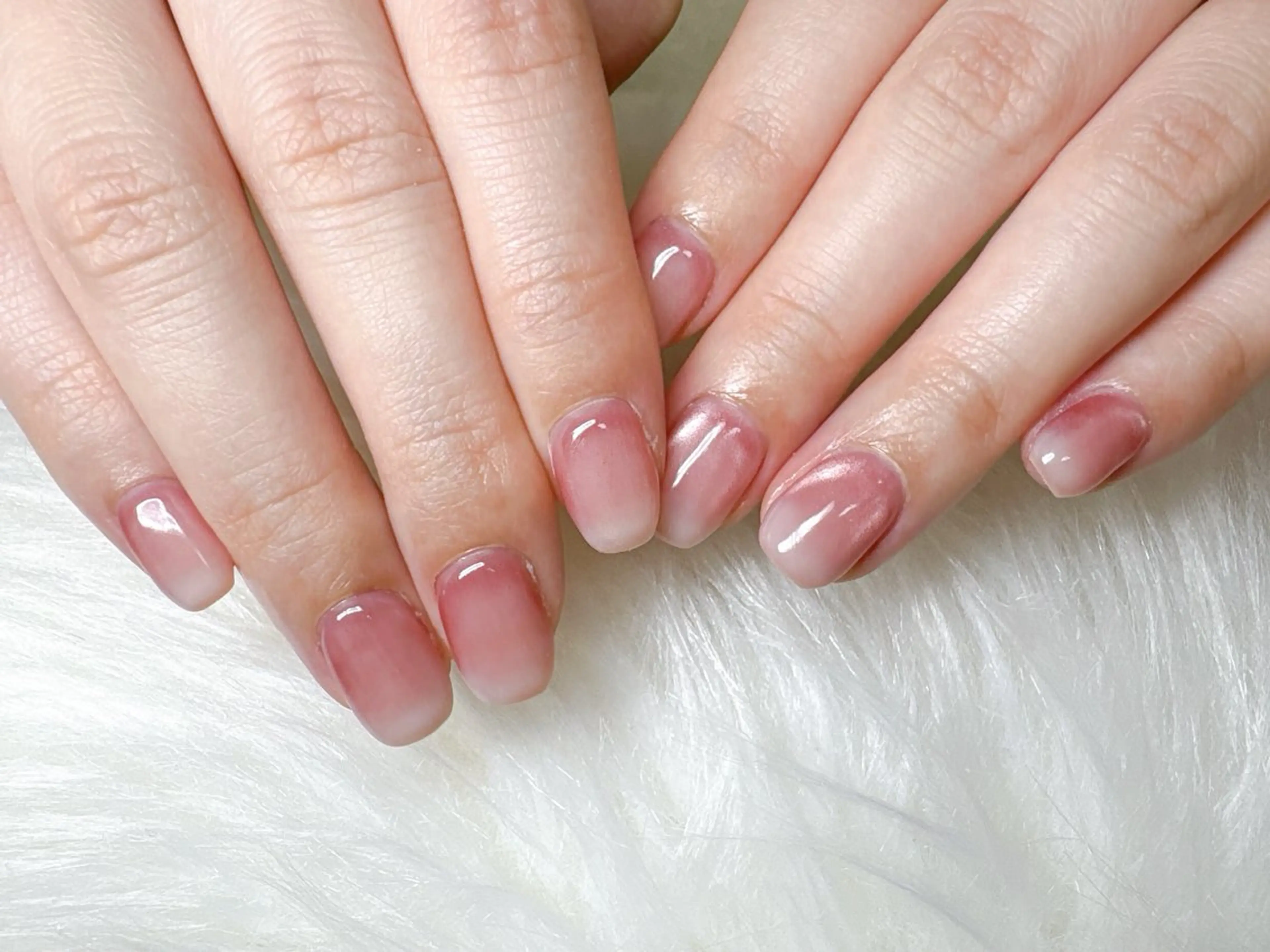 ネイル ECLAT エクラ所属・寺山 千鶴のネイルデザイン