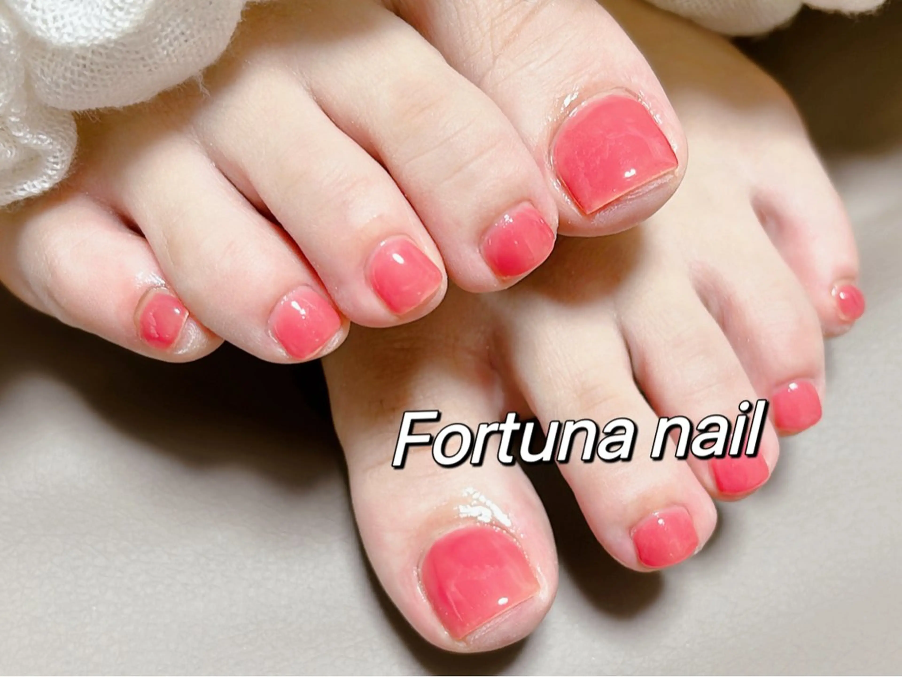 ネイル フットネイル Nail •Head スパFortunaのネイルデザイン
