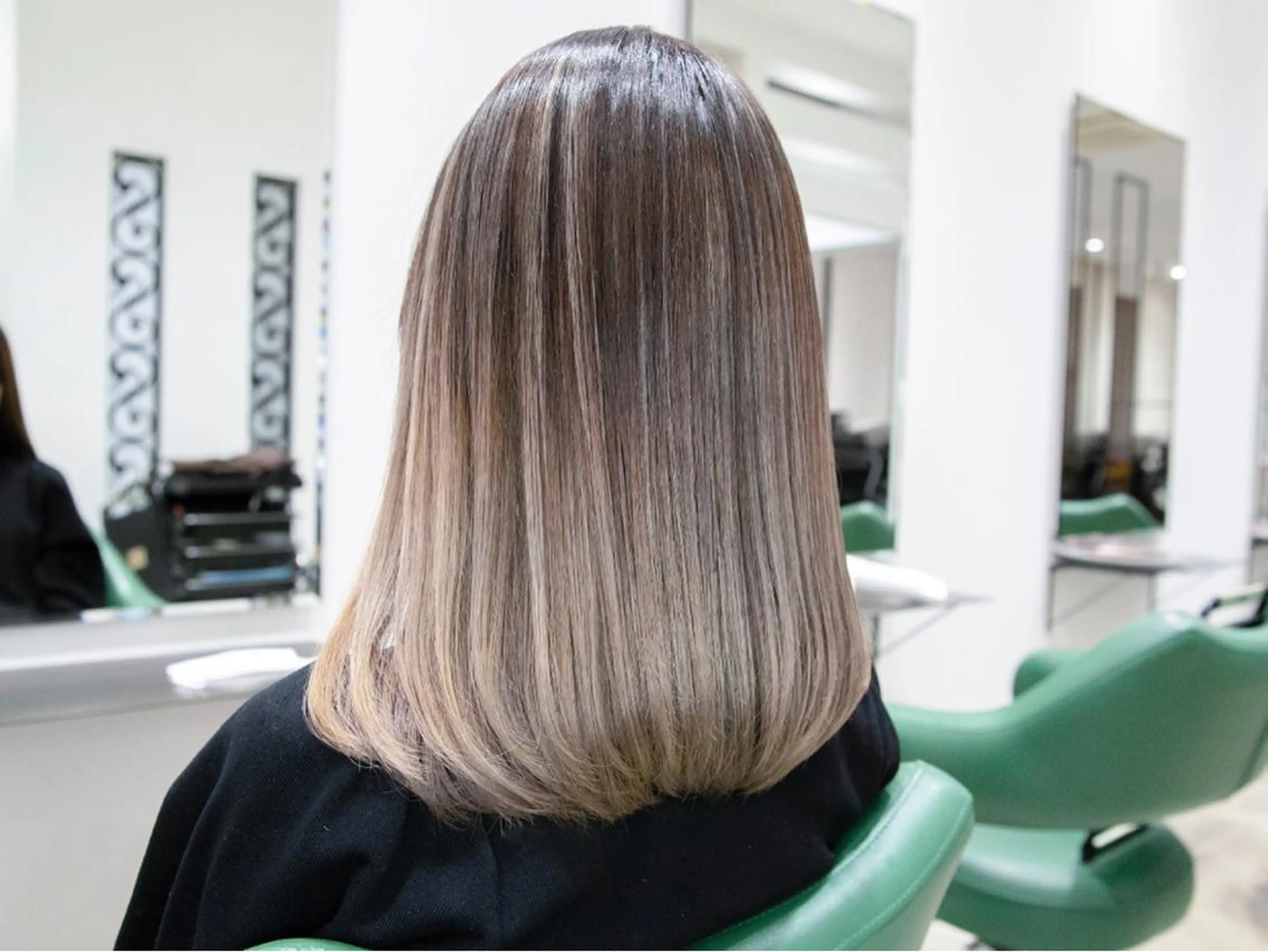 ミディアム カラー ヘアカラー Re:ta Hair 飯田淳平のヘアスタイル