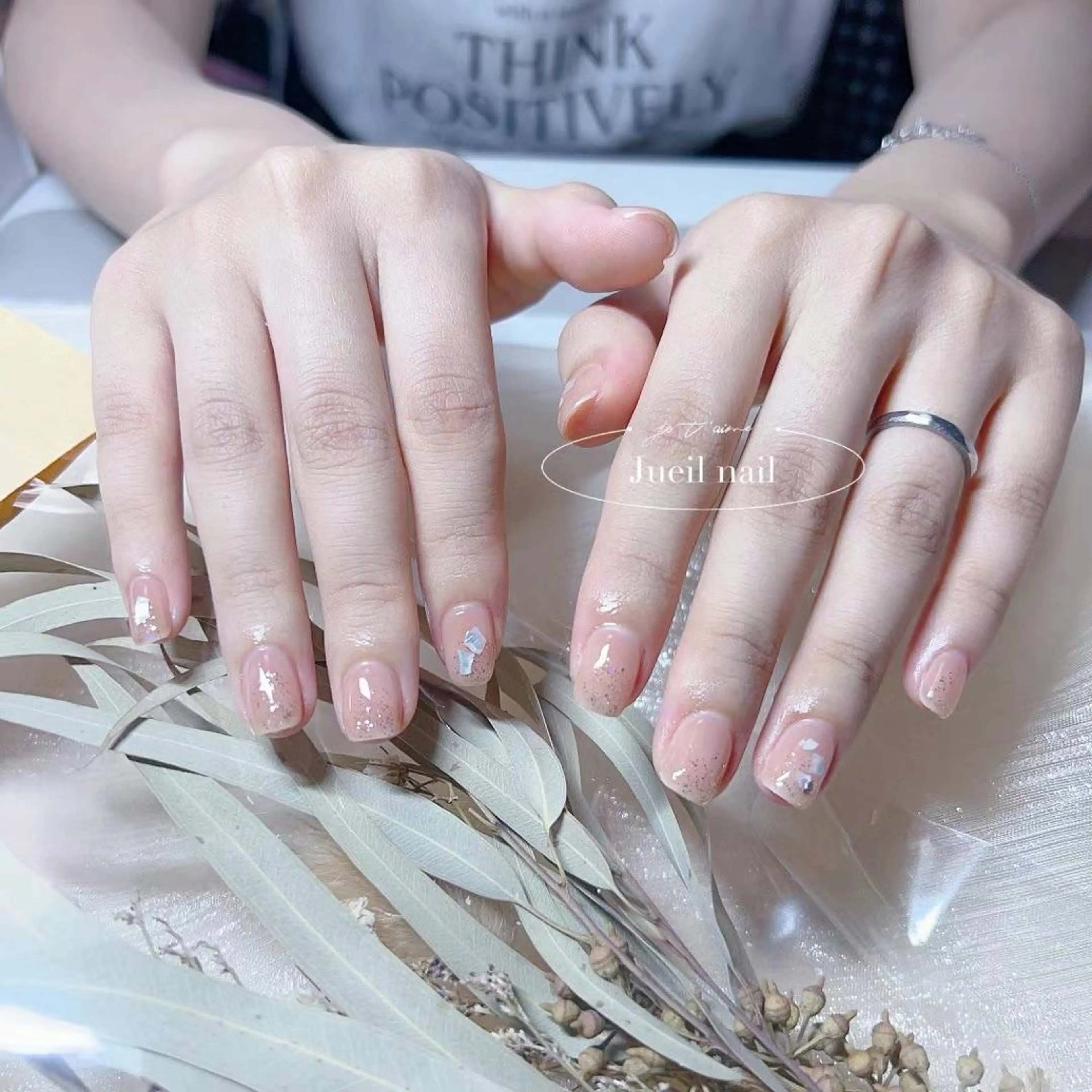 ネイル KURE ISAKIのネイルデザイン