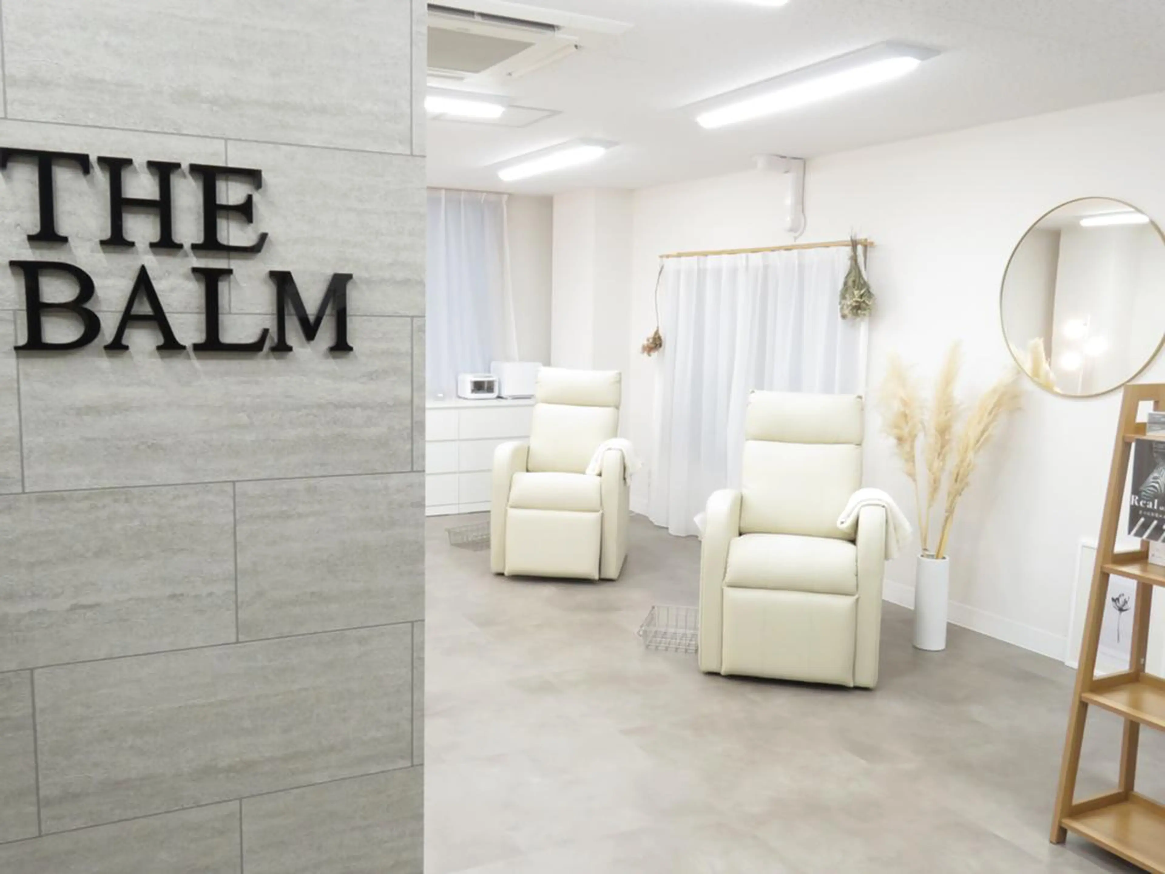 THE BALM🦋 上間のマツエク・マツパデザイン