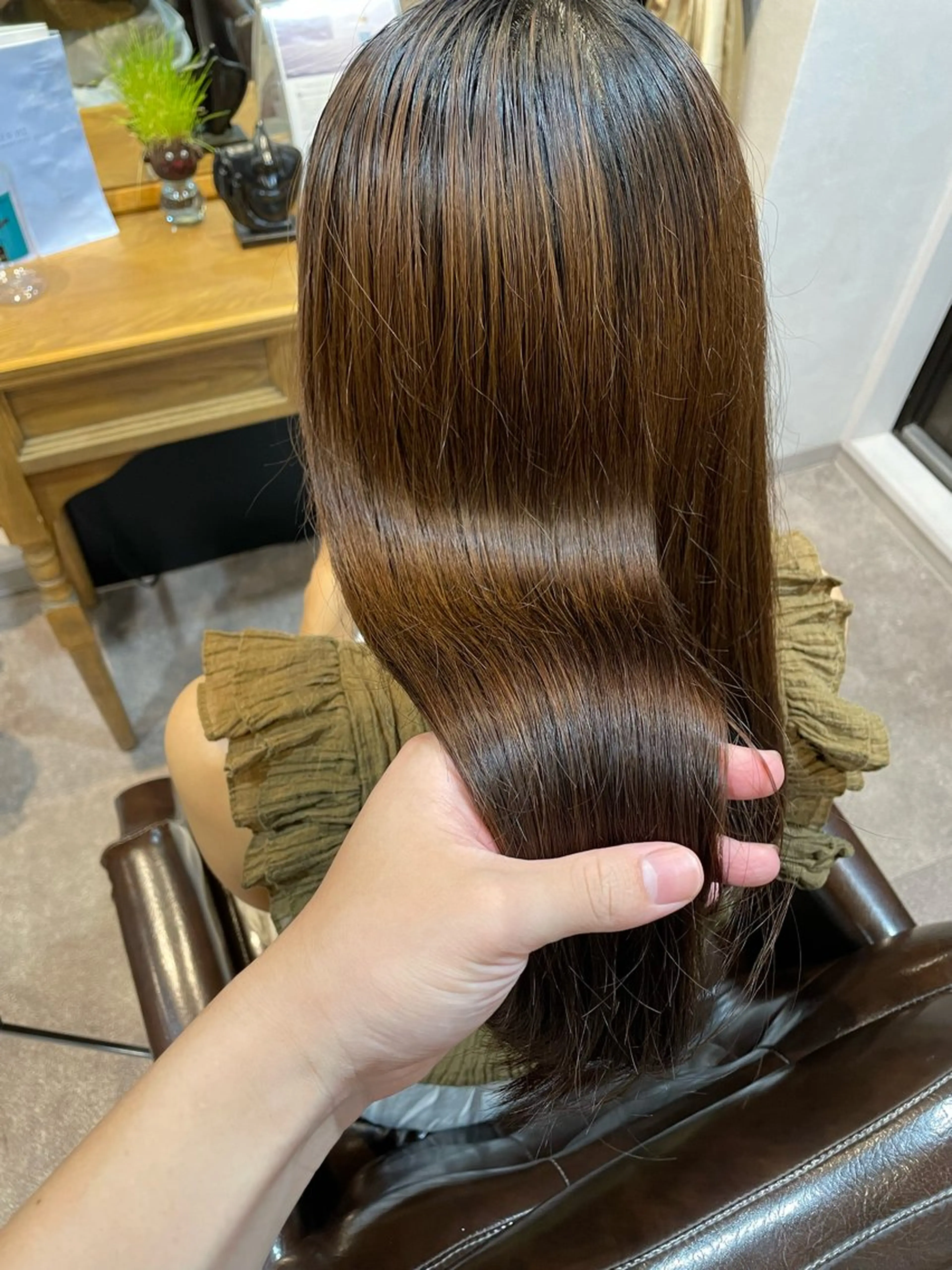 ロング 美髪 透明感カラーSotaのヘアスタイル