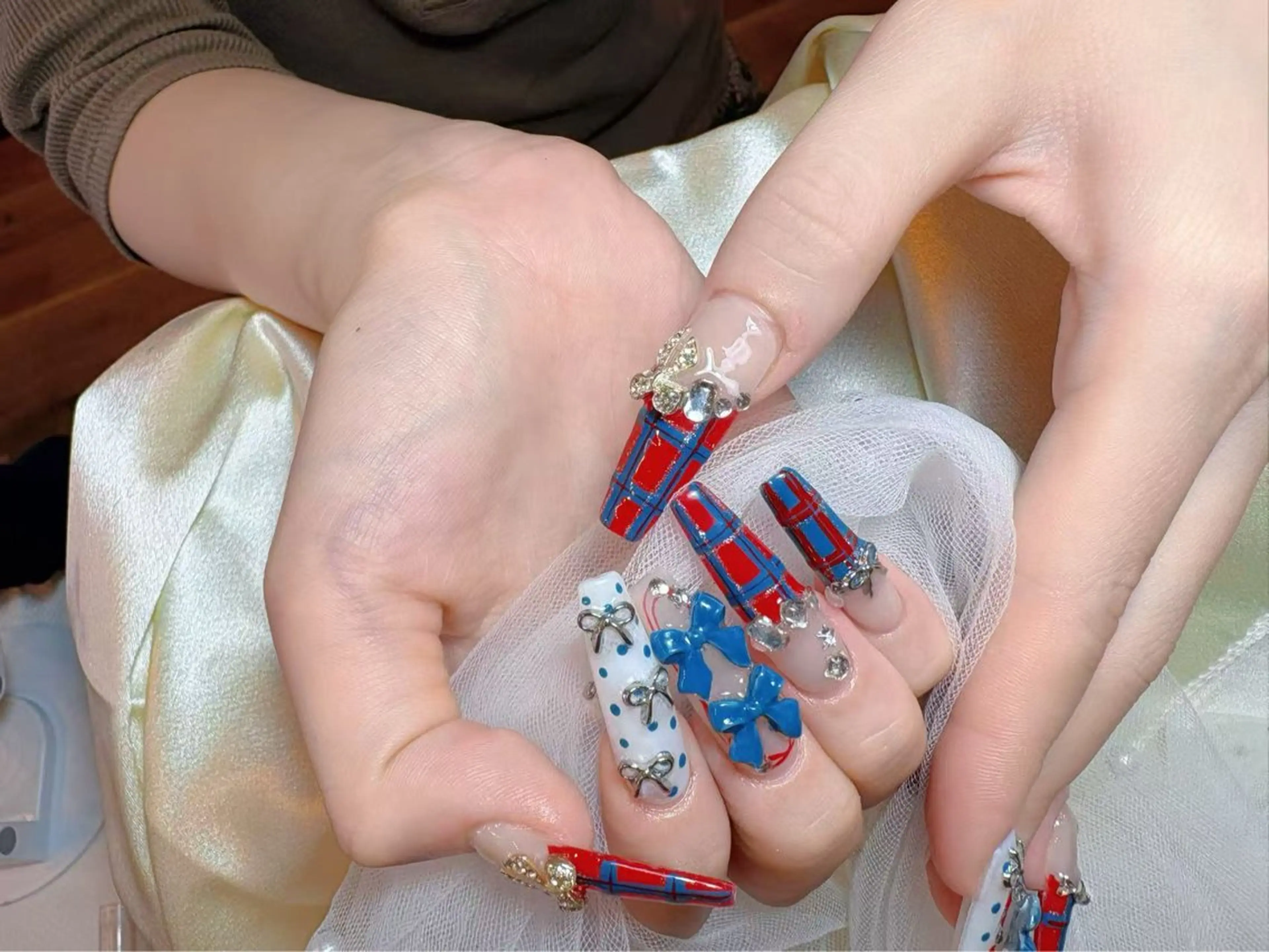 ネイル ハンドネイル リセス 高田馬場💎のネイルデザイン
