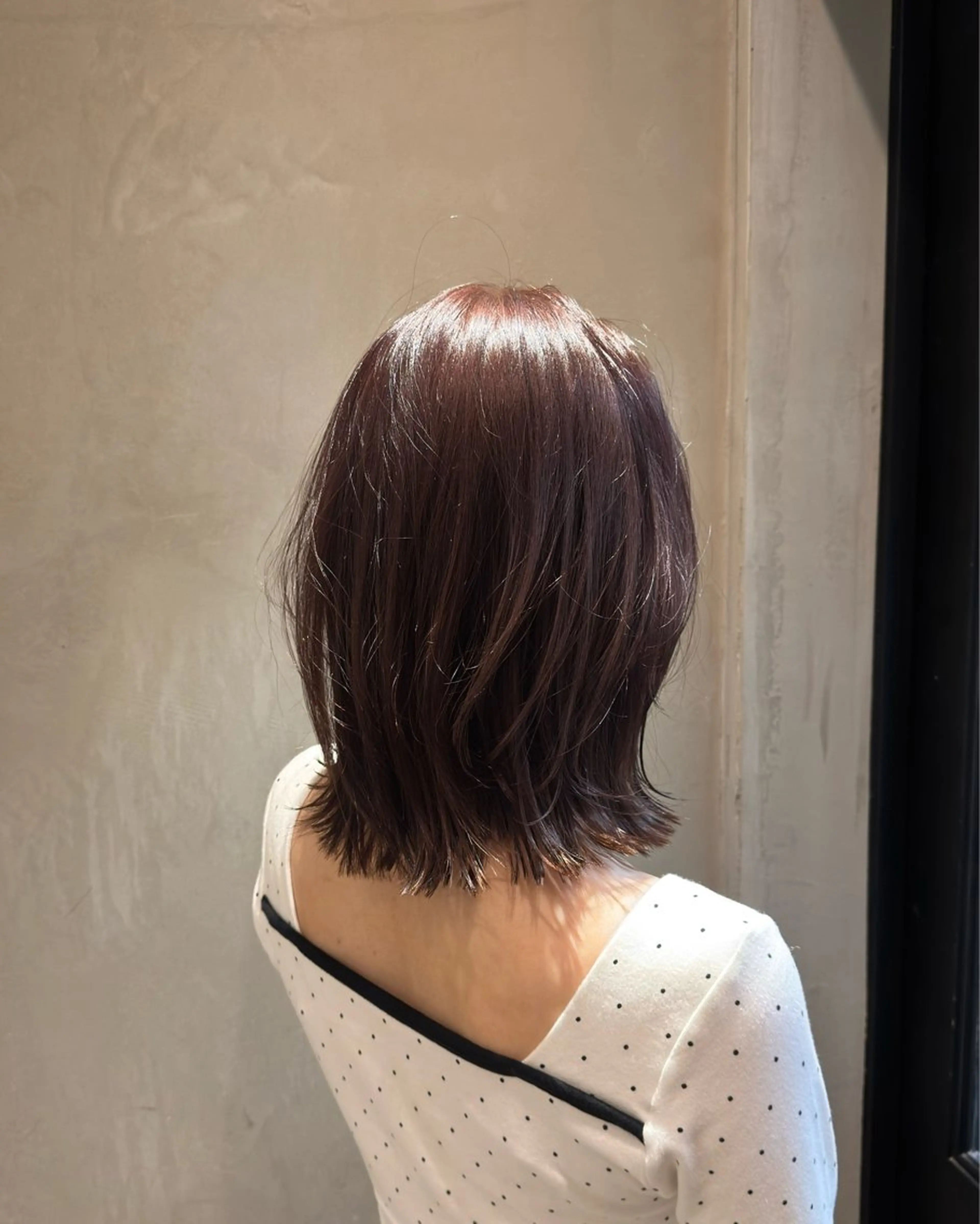 ミディアム ボブレイヤー ボブ くびれヘア くびれレイヤー レイヤーカット カット ヘアカラー トリートメント ボブ/パーマ/レイ ヤー/新宿/KOKIのヘアスタイル